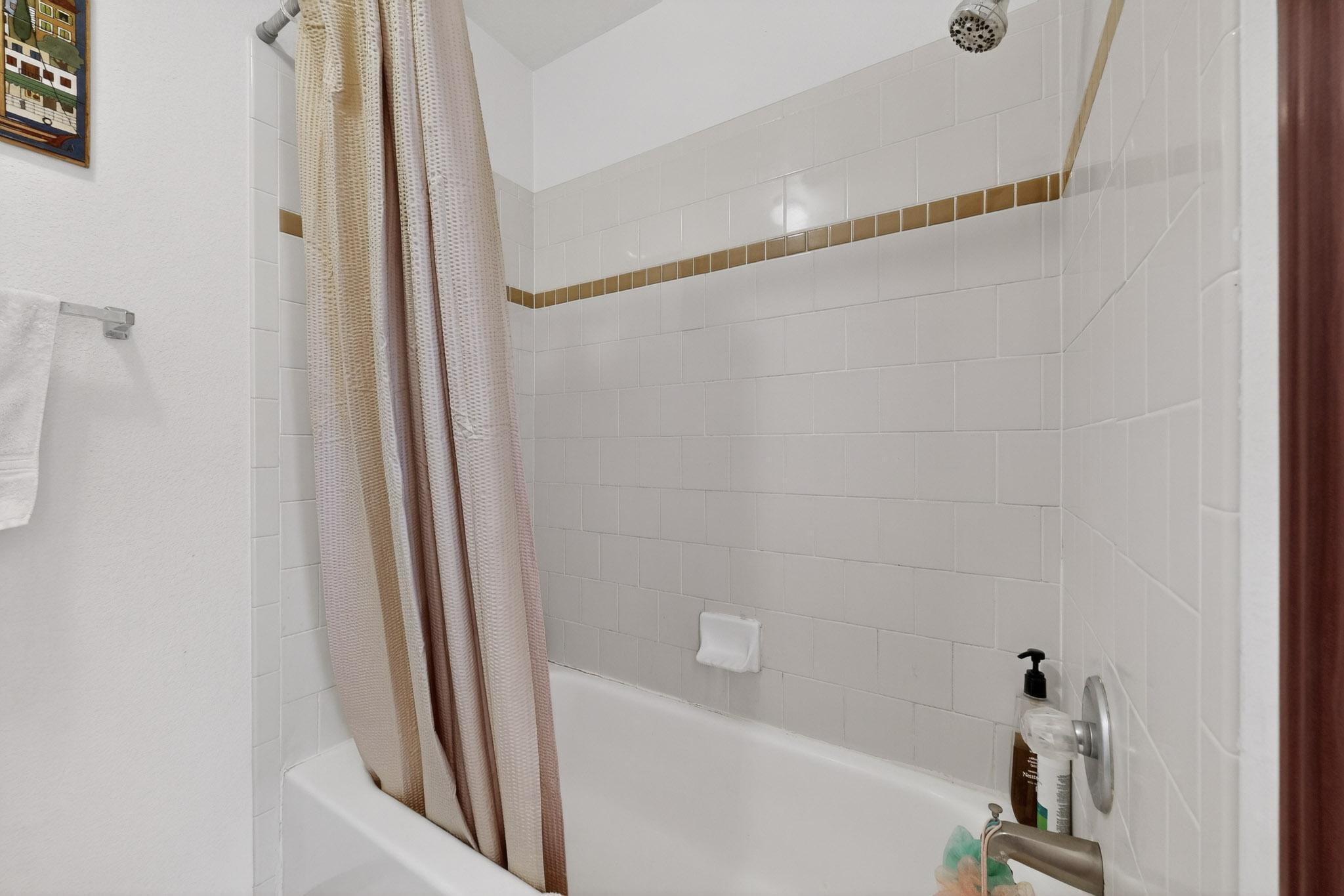 Photo 13 — 7824 Snowberry Street NW