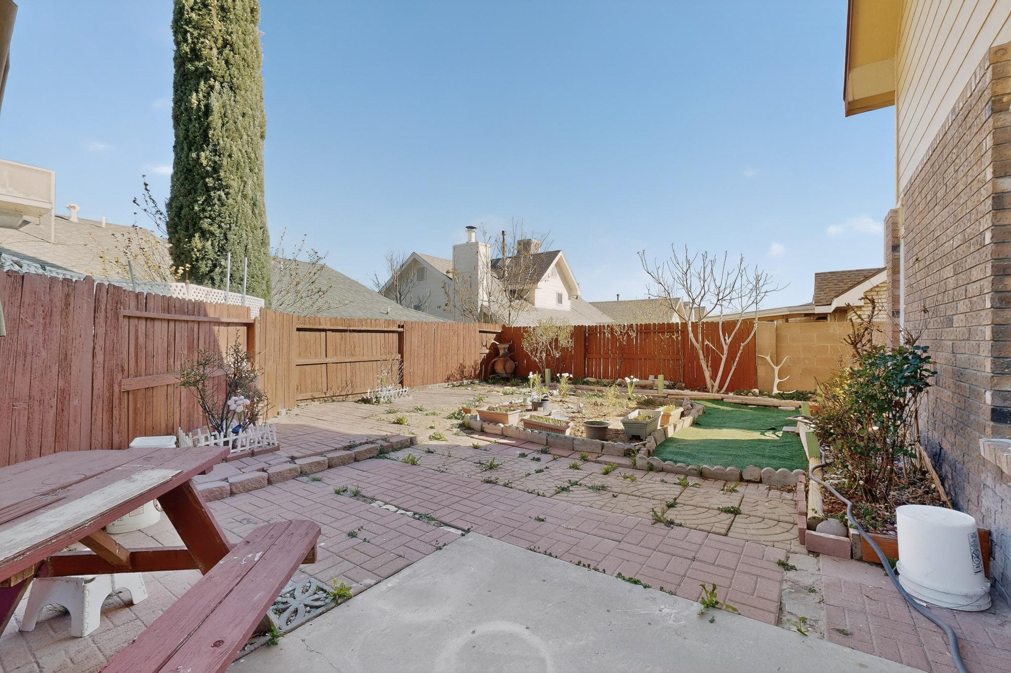 Photo 8 — 7824 Snowberry Street NW