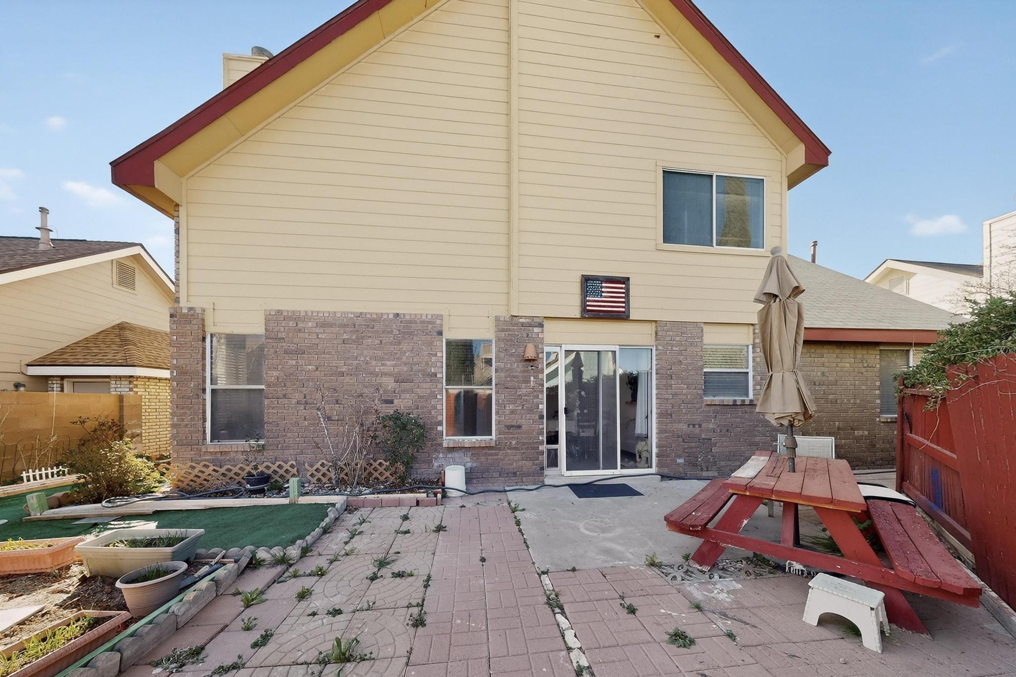 Photo 5 — 7824 Snowberry Street NW