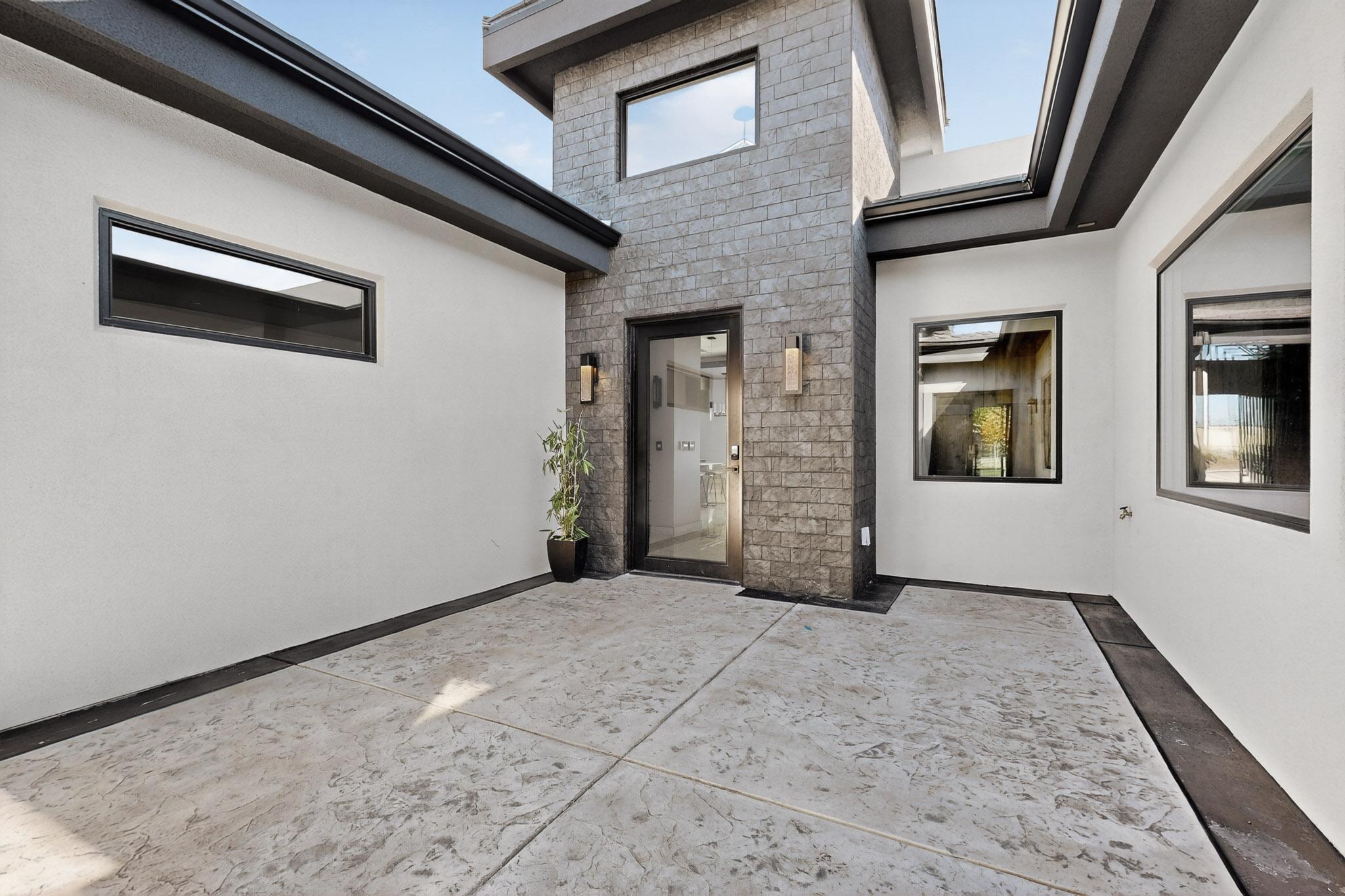 Photo 7 — 416 Bledsoe Road NW