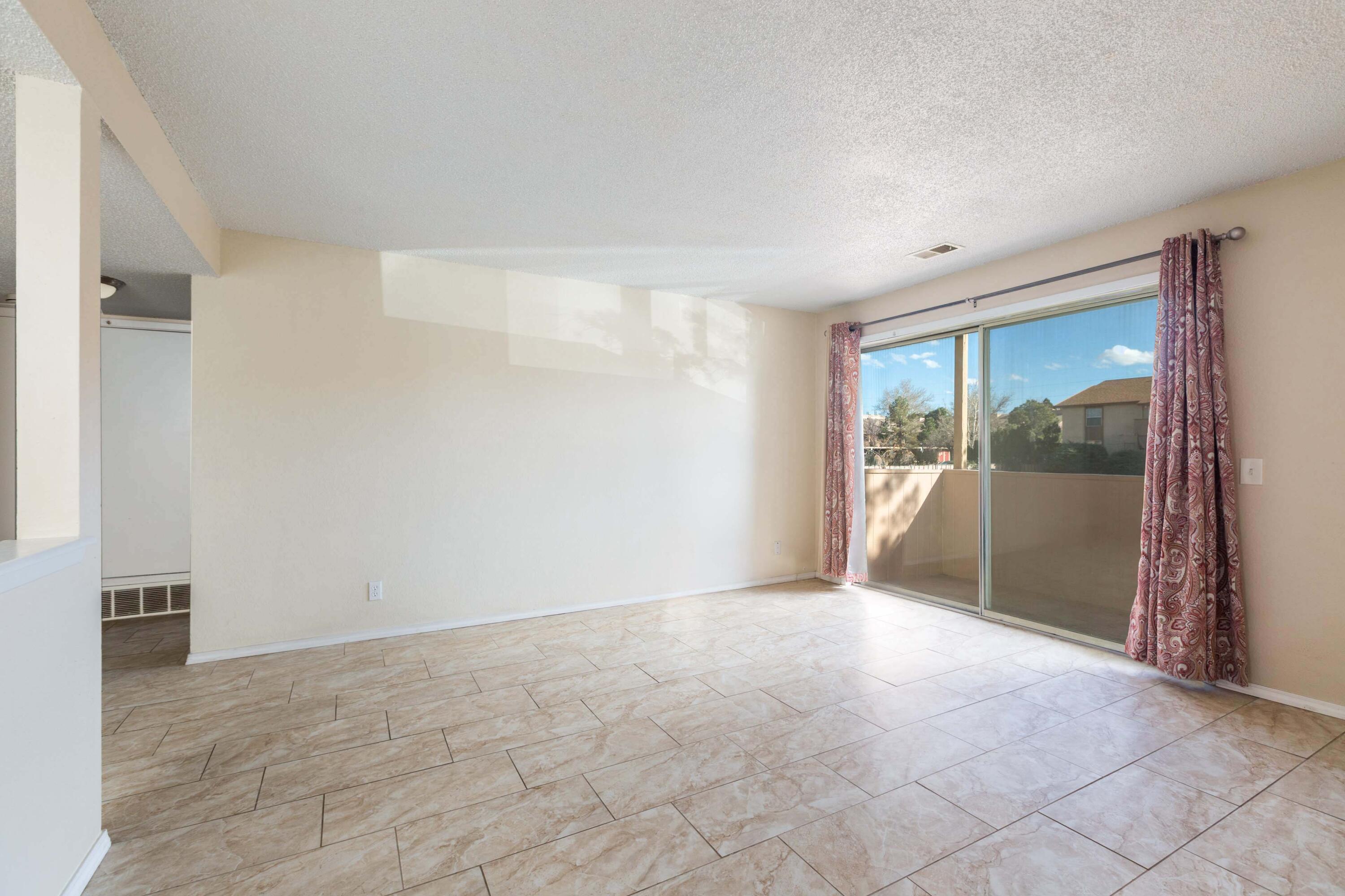 Photo 8 — 3835 Montgomery Boulevard NE APT 628