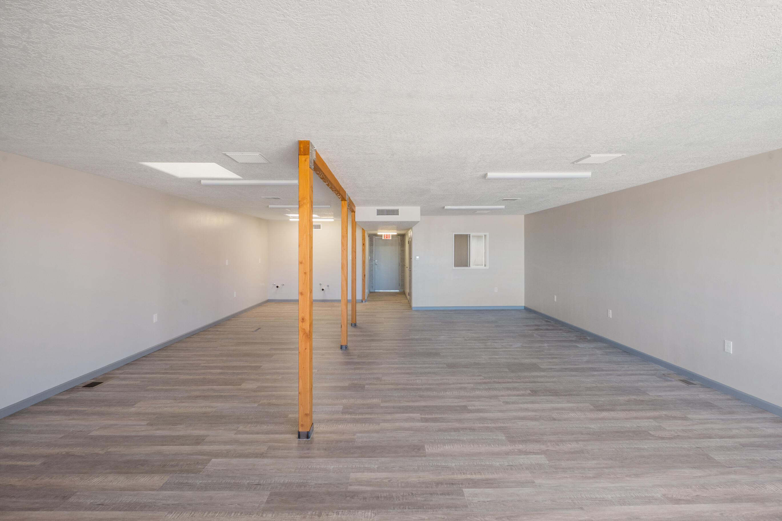 Photo 14 — 851 W Castillo Avenue