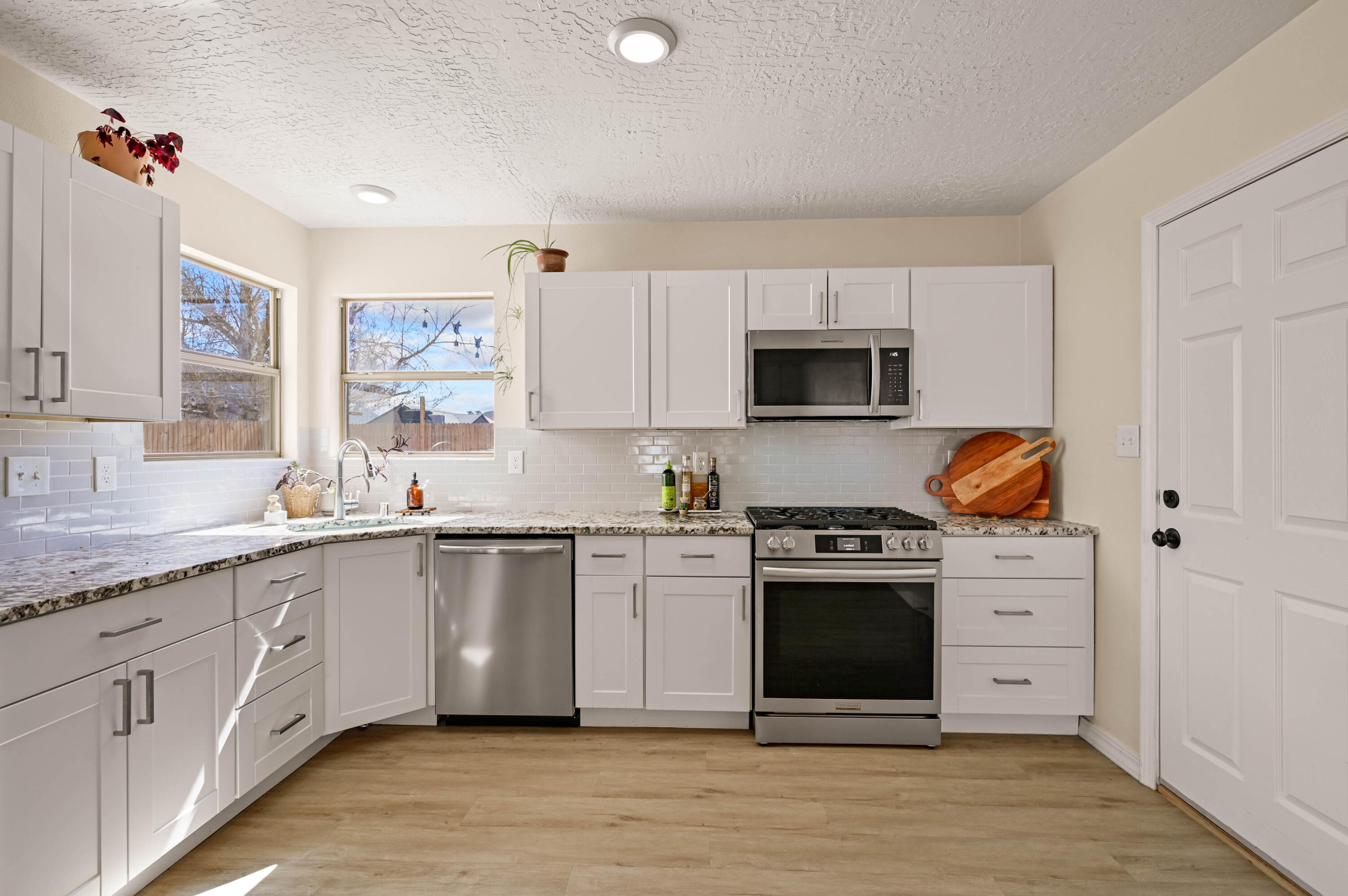 Photo 19 — 1304 Elkslip Drive NE