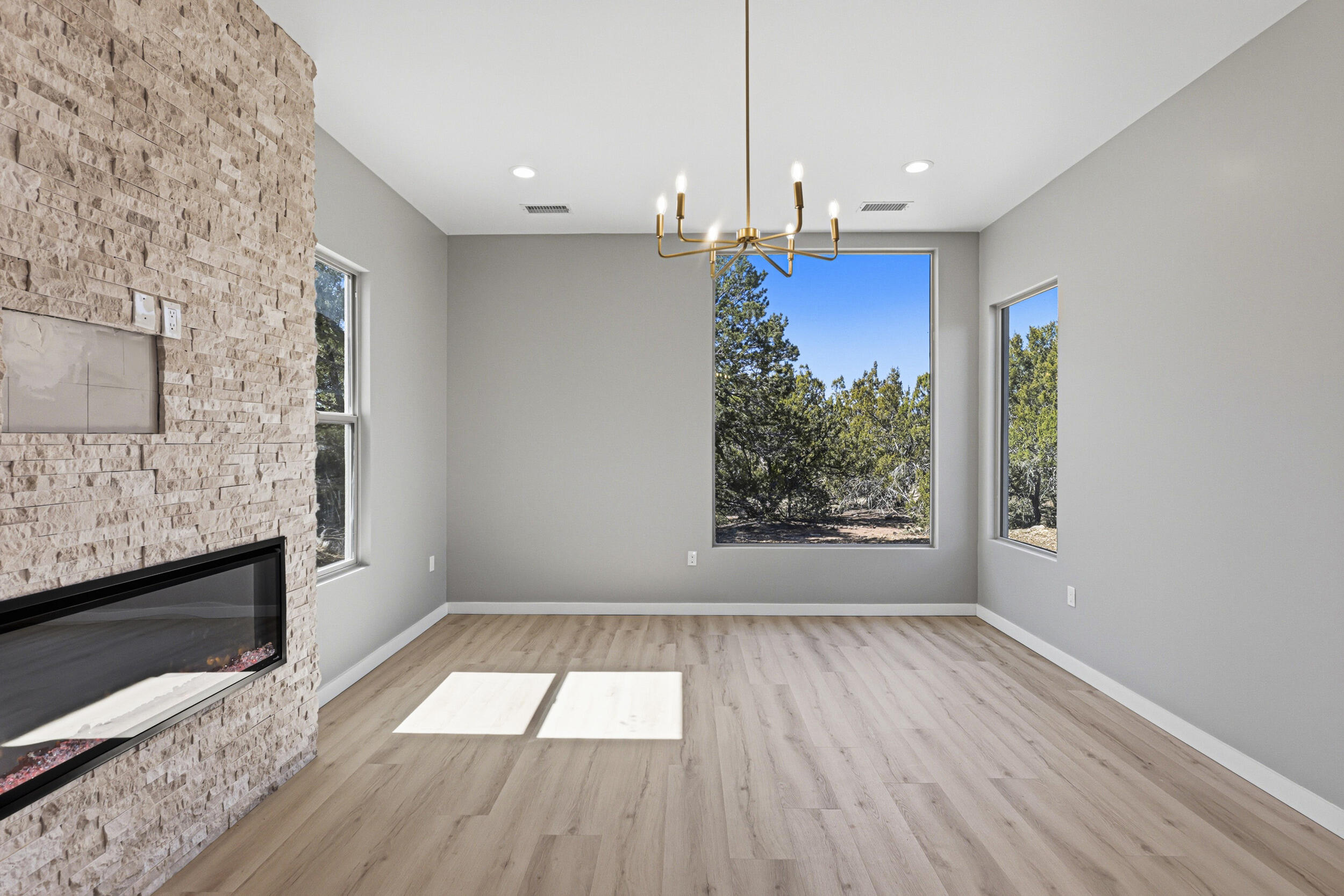 Photo 9 — 7 Pinon Ridge Road