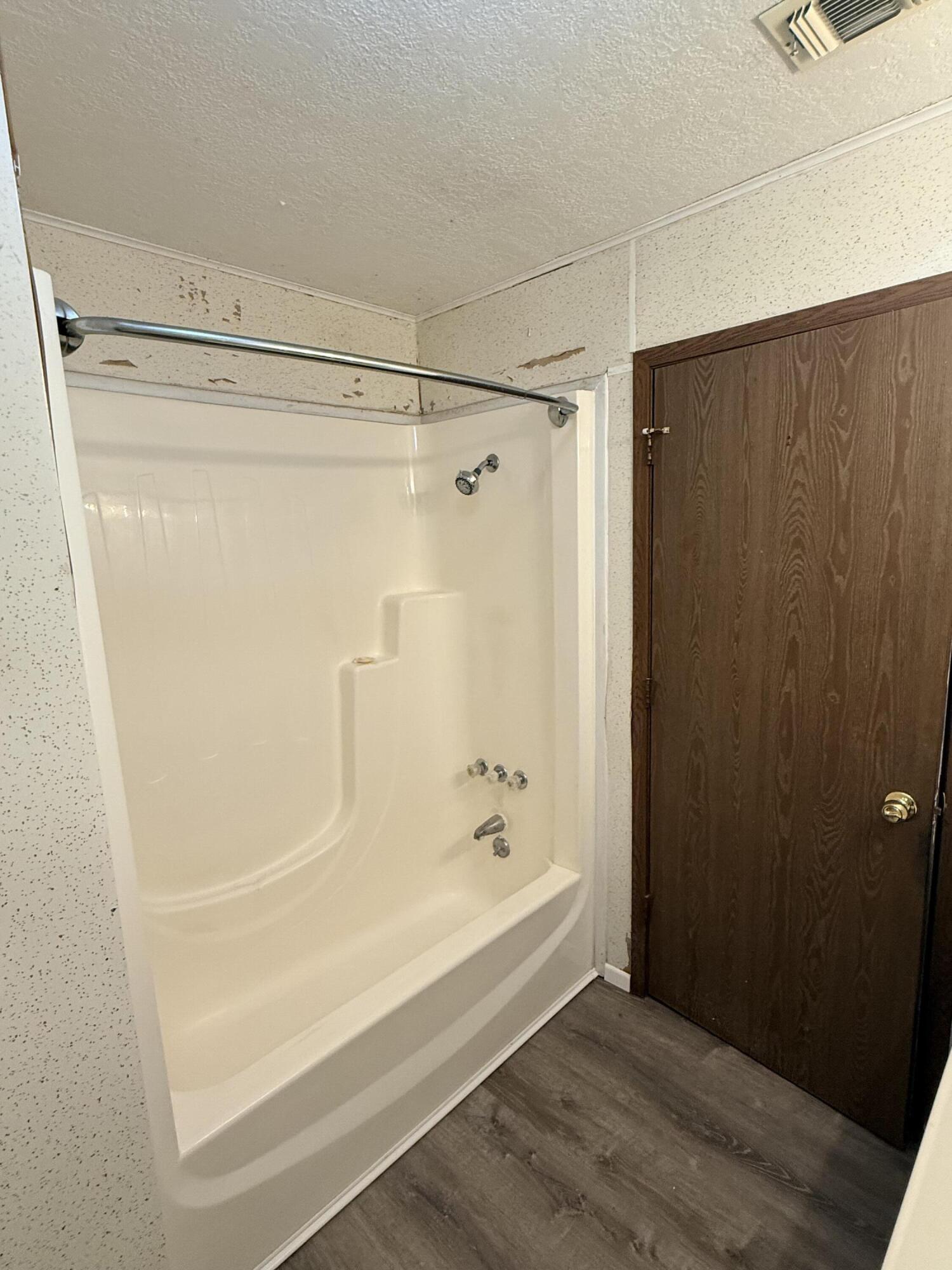 Photo 9 — 1912 Chaparral Drive