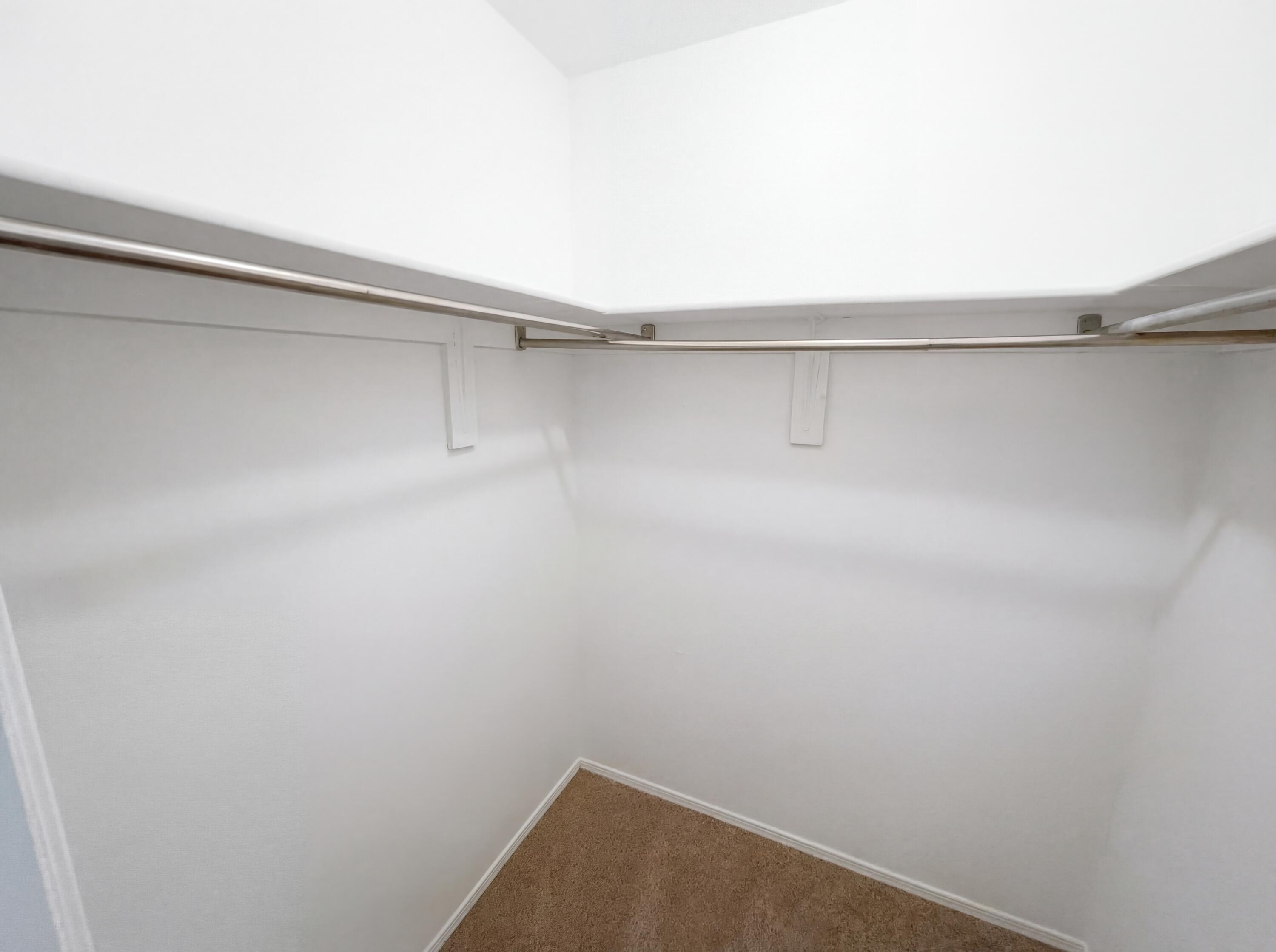 Photo 8 — 1229 Kirby Street NE