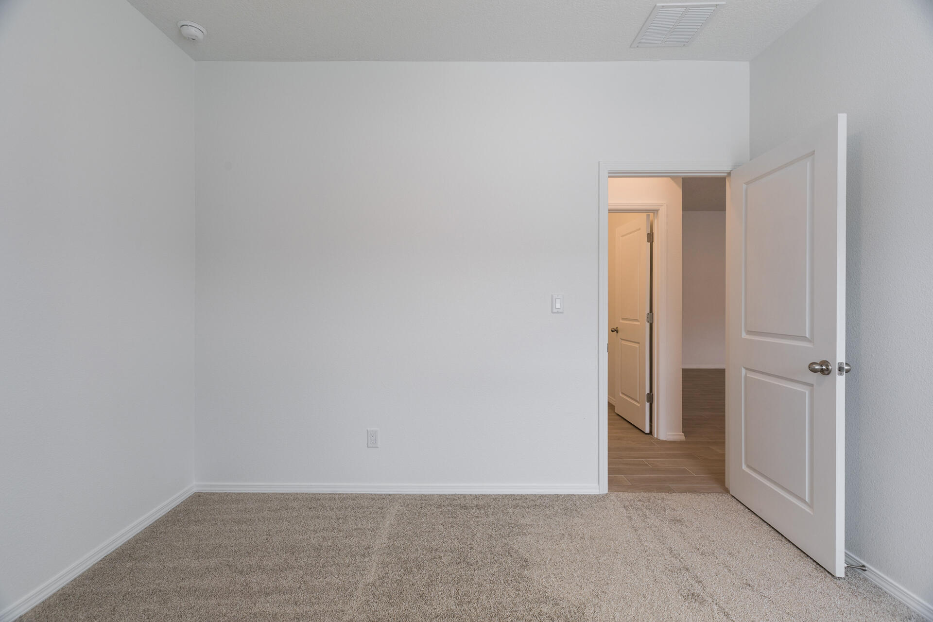 Photo 12 — 4839 Manzano Peak Street SW