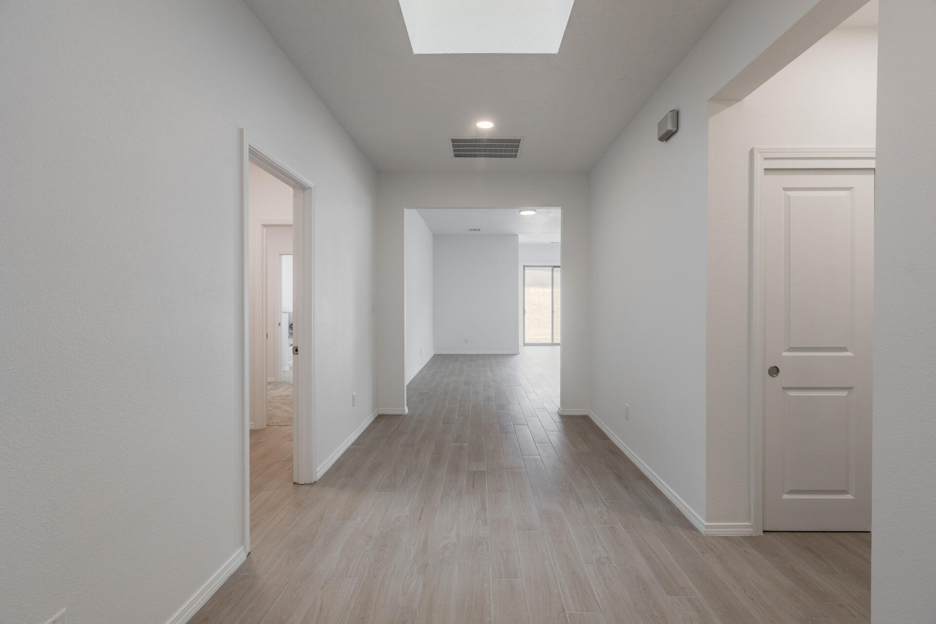 Photo 14 — 4839 Manzano Peak Street SW