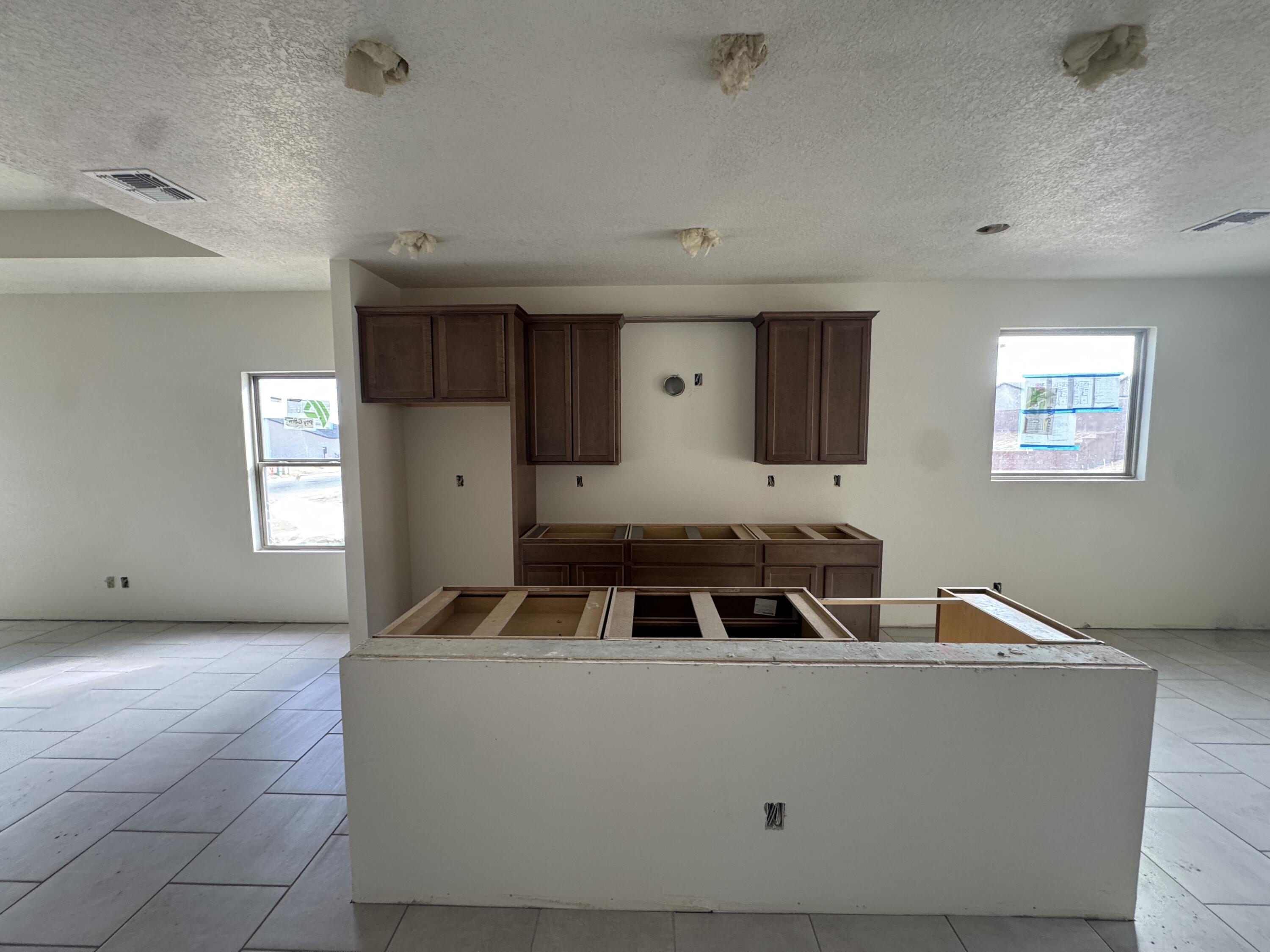Photo 11 — 4855 Manzano Peak Street SW
