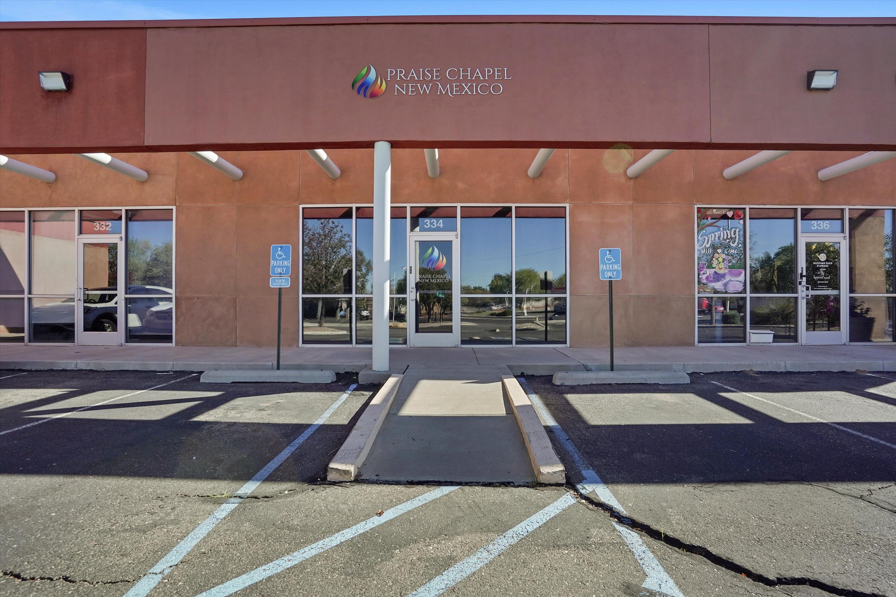 334 Adams Street SE, Albuquerque, NM 87108
