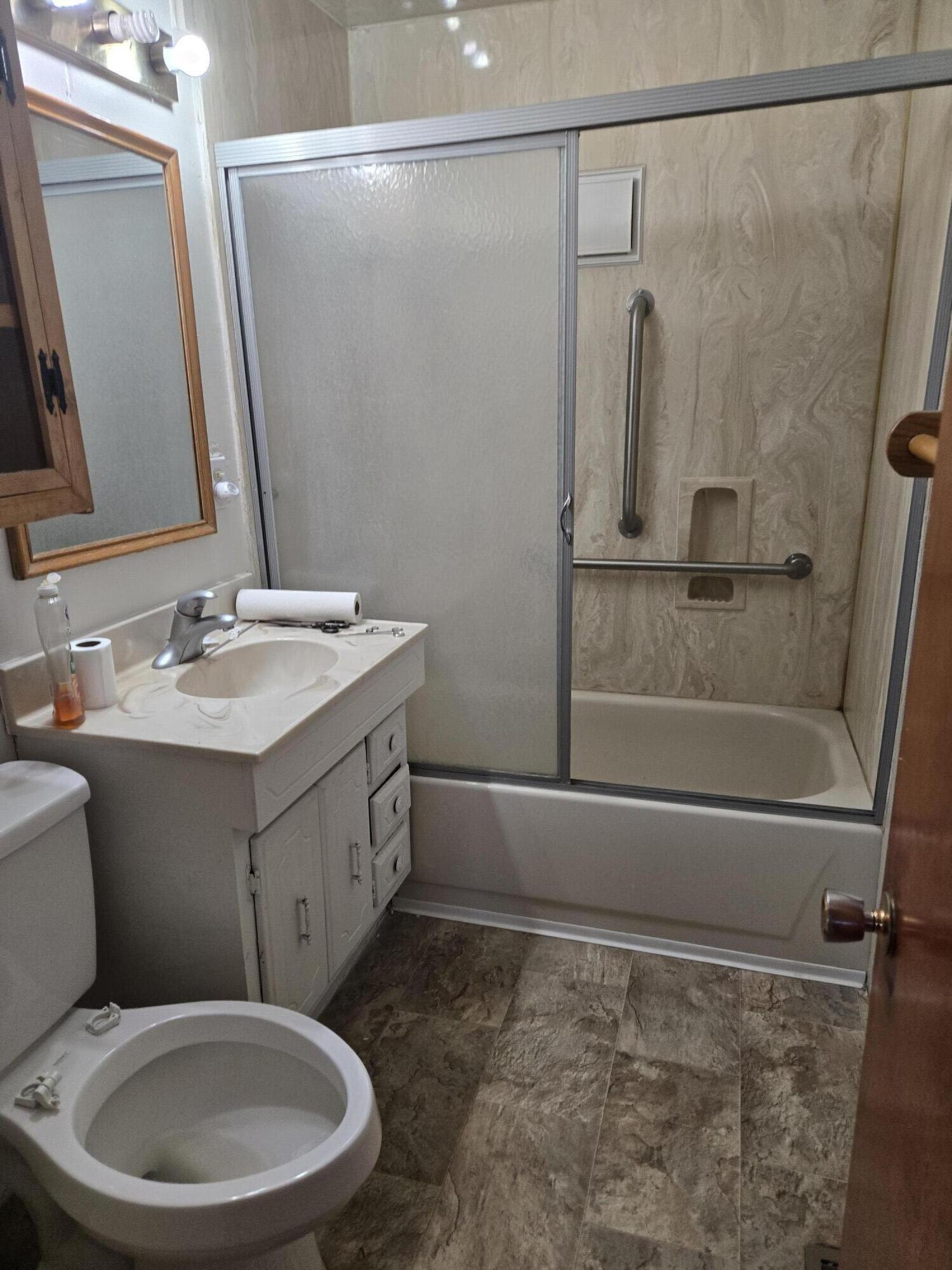 Photo 11 — 411 N Rubennie Place NW
