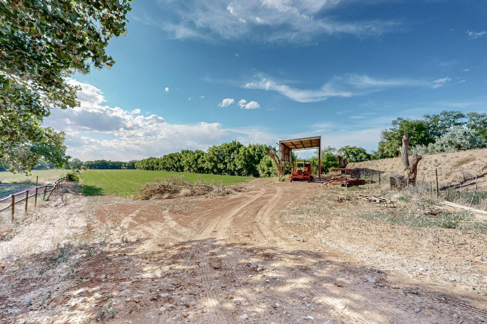 Photo 10 — 17 Llanito Road