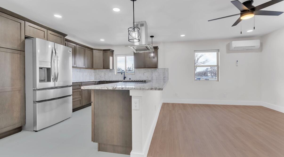 Photo 17 — 1144 Buena Vista Drive SE