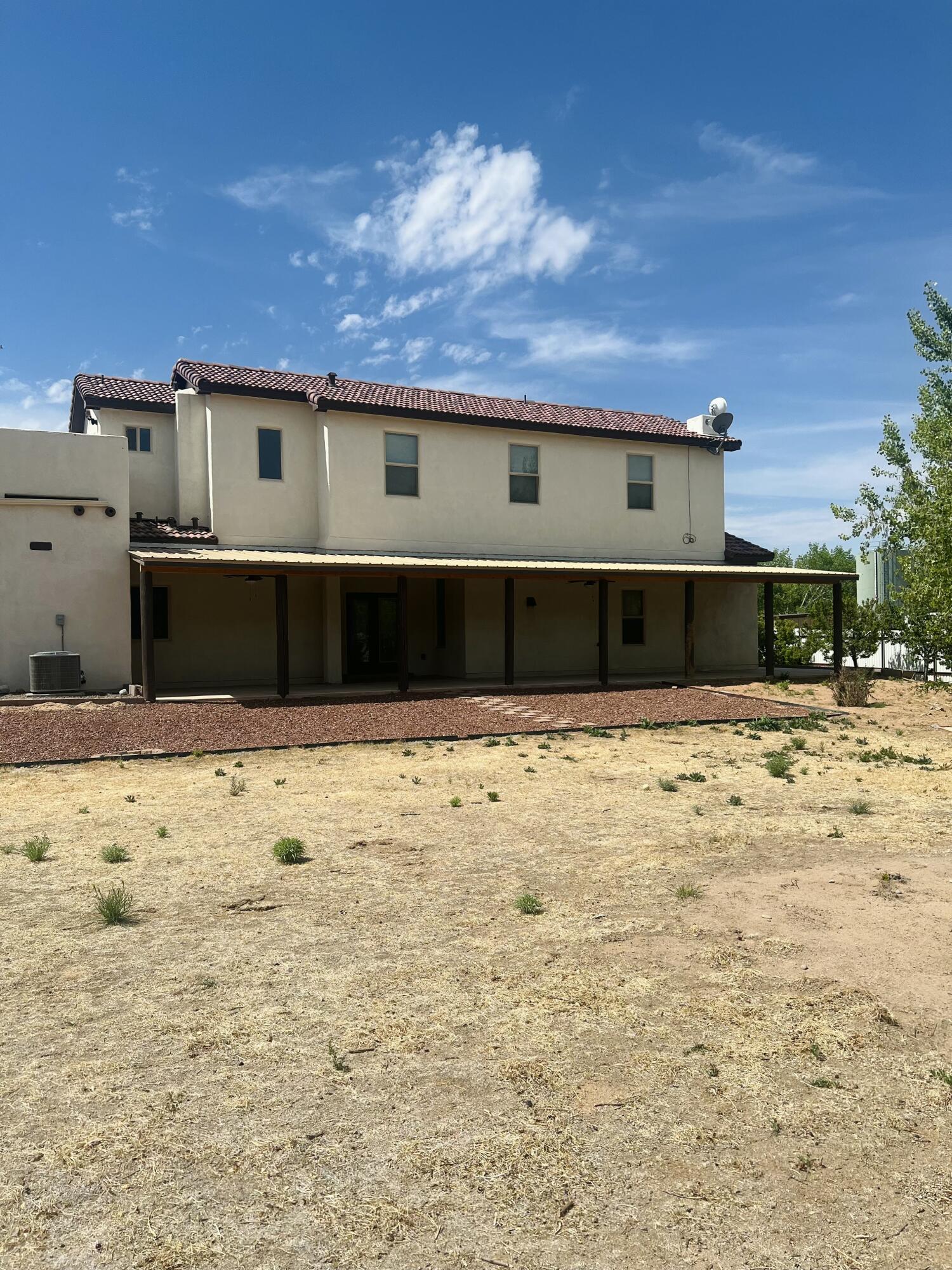 Photo 12 — 2201 Loma Larga Road
