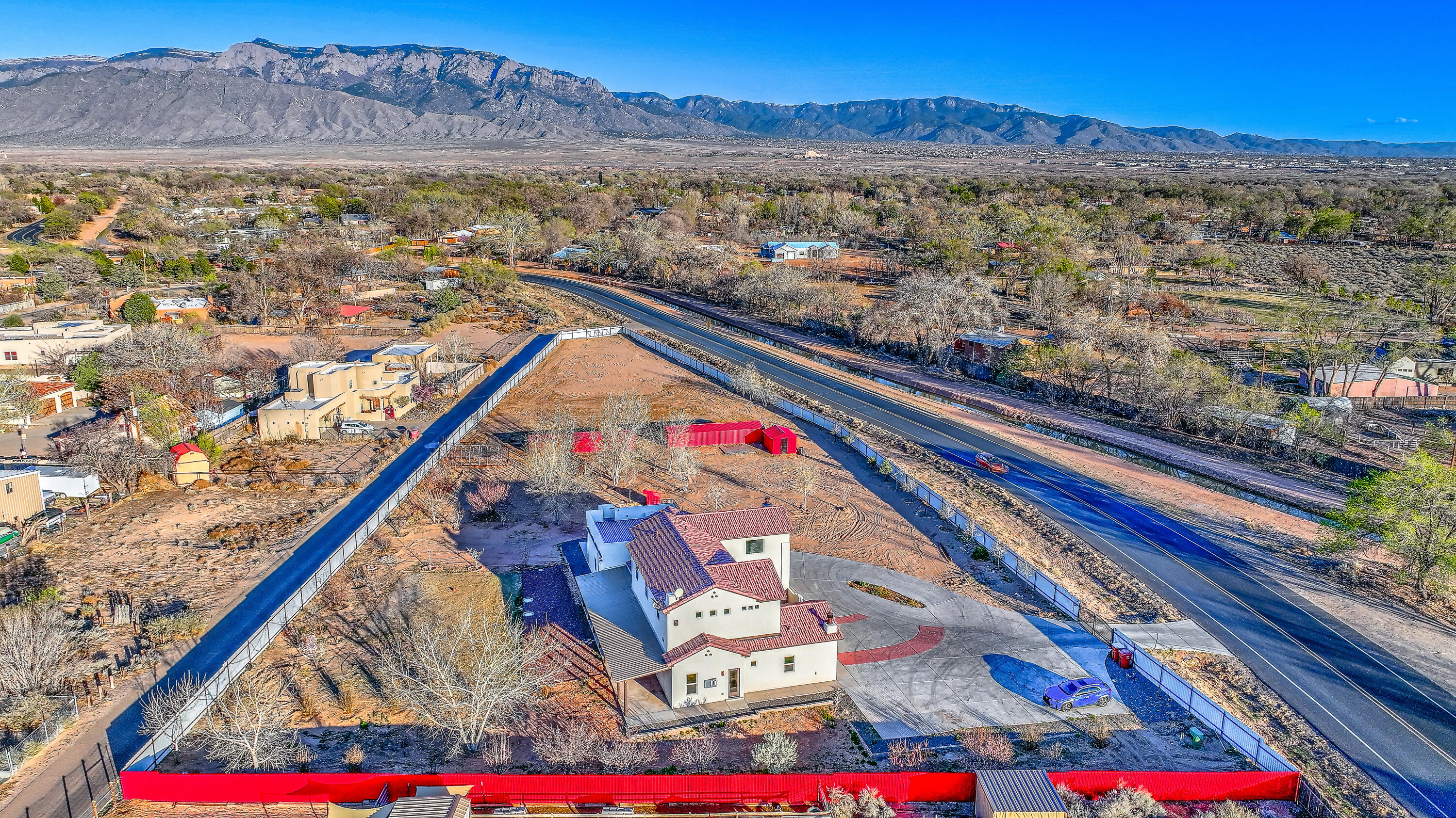 Photo 3 — 2201 Loma Larga Road