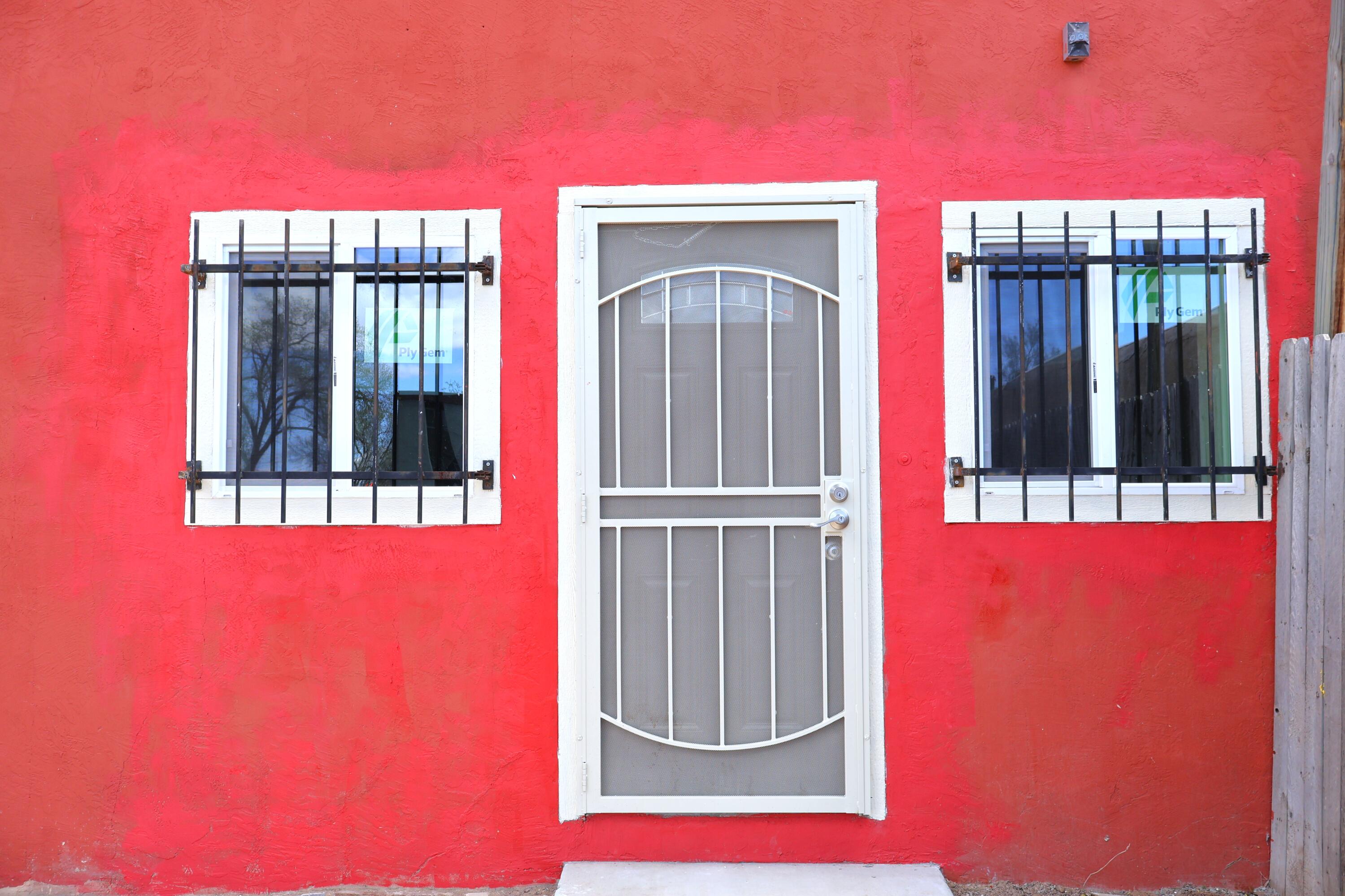 Photo 16 — 428 Chama Street SE