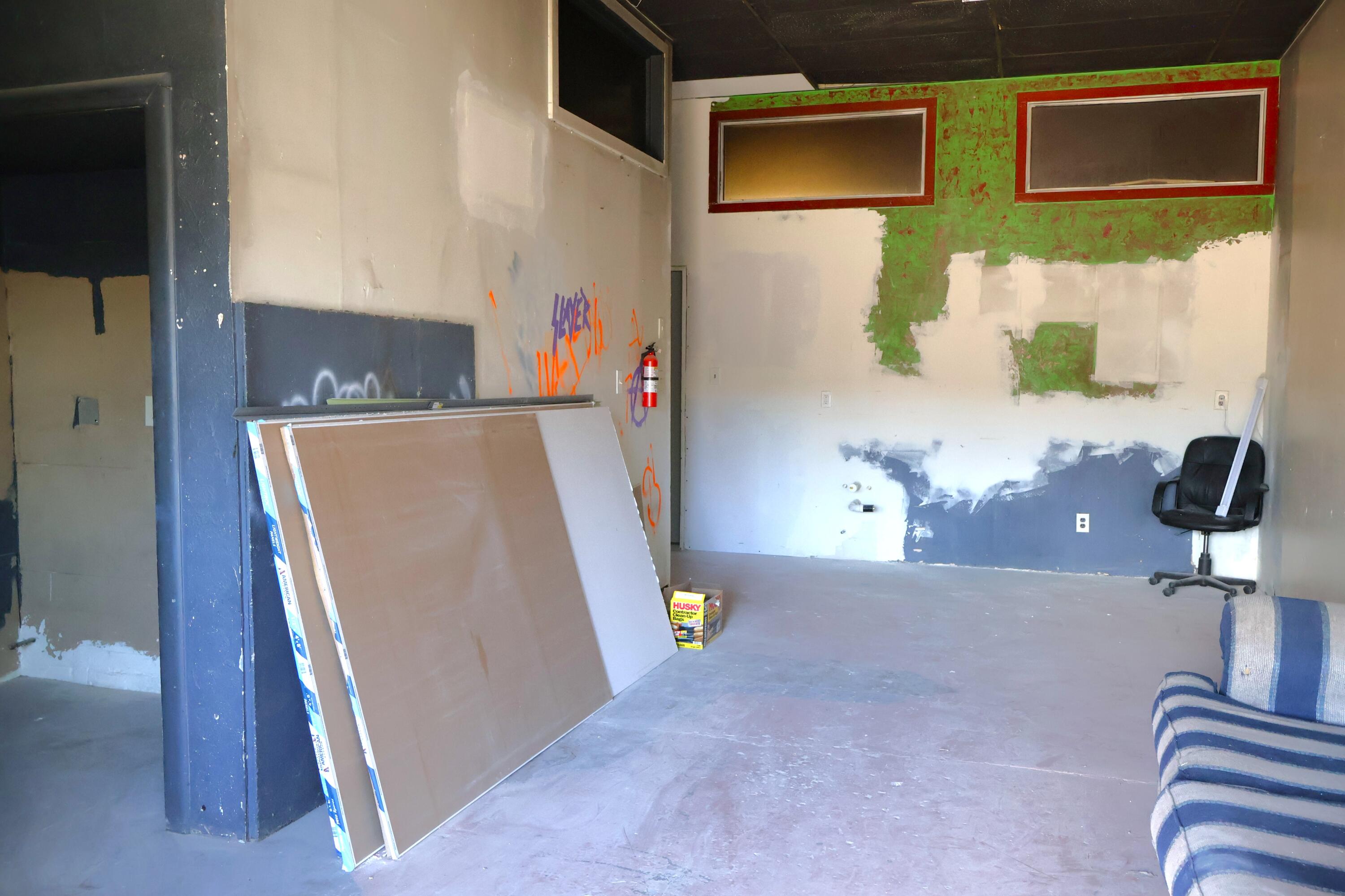 Photo 15 — 428 Chama Street SE