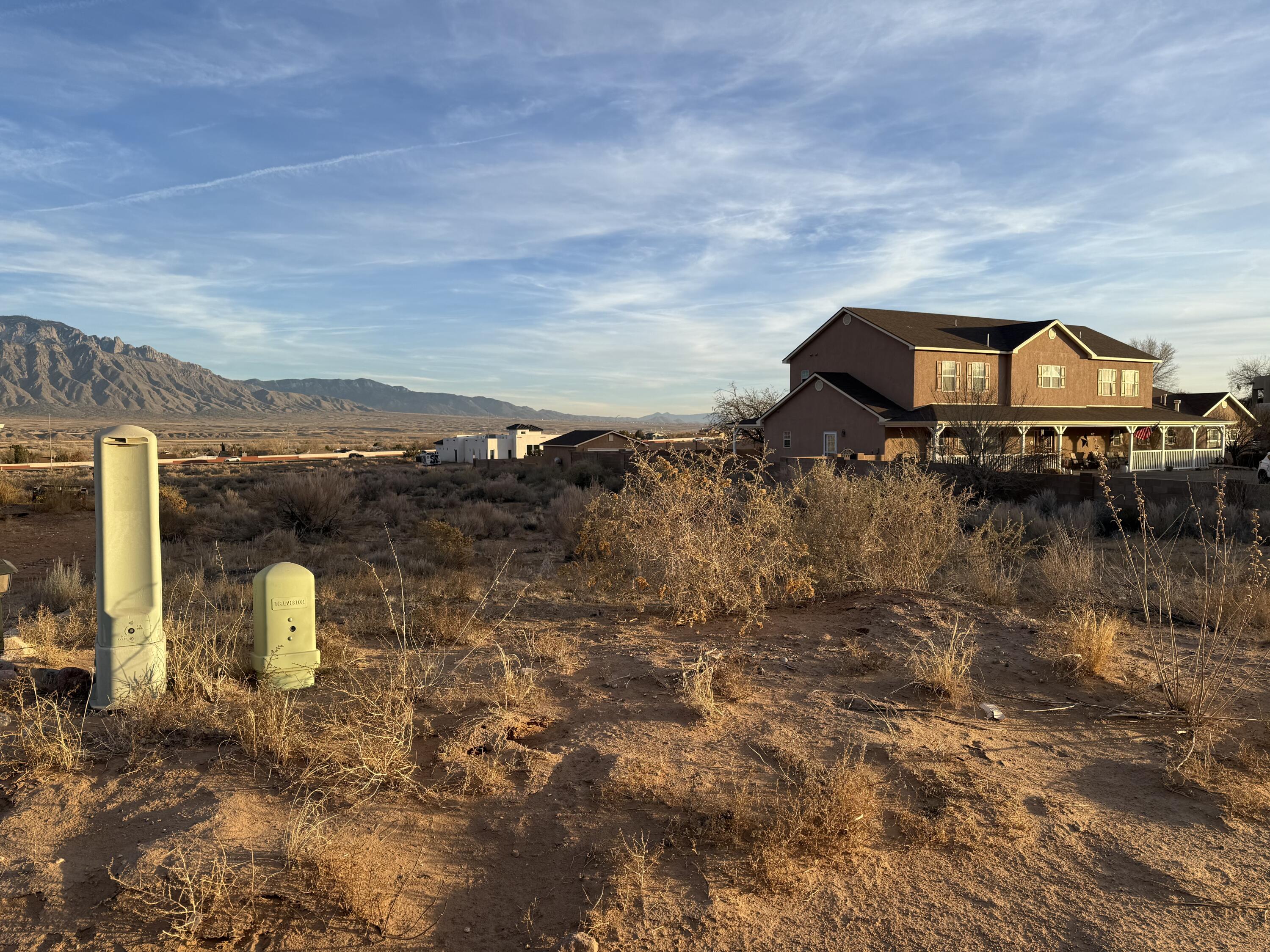 Photo 11 — 2628 Nogales Road NE