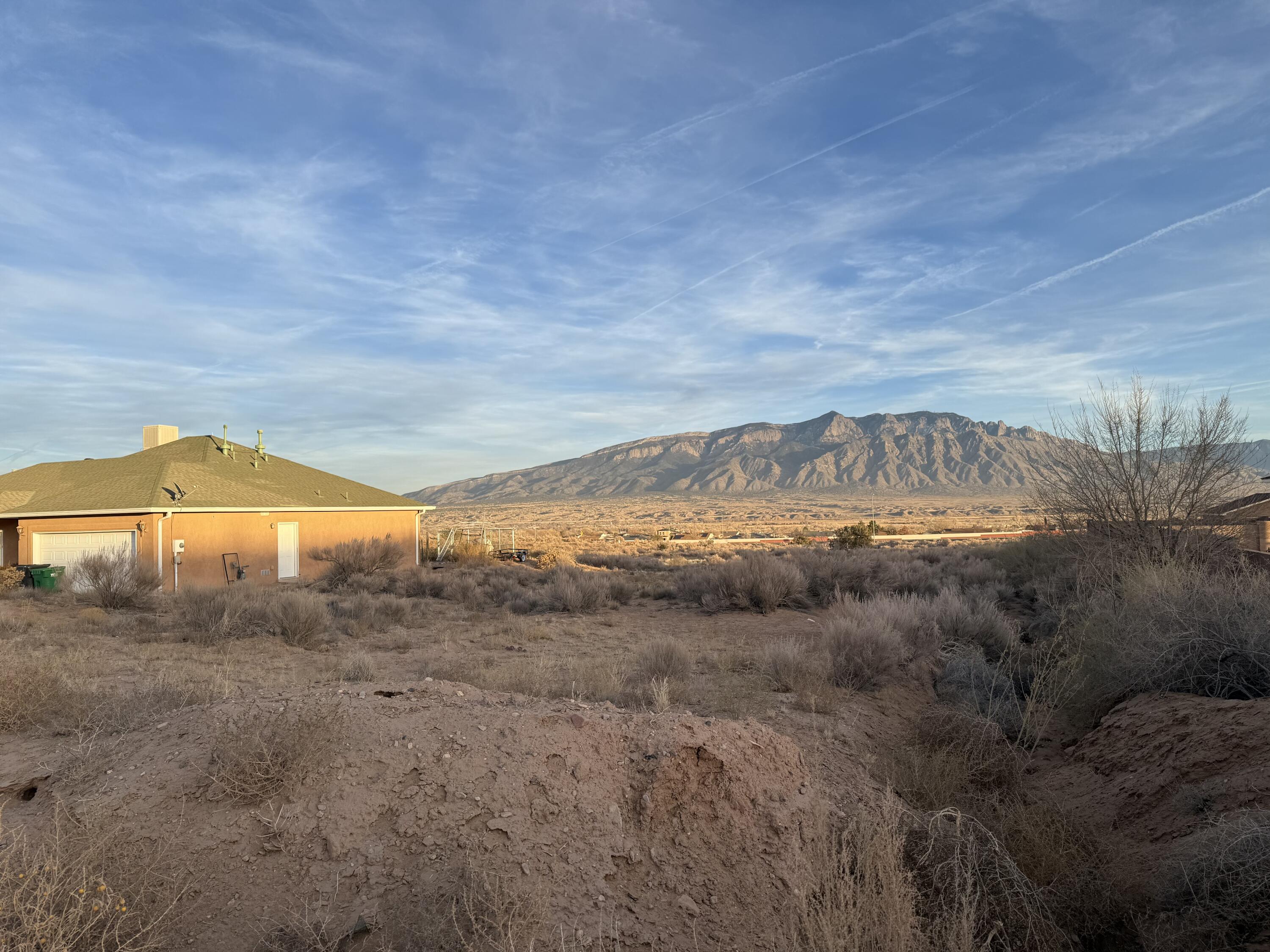 Photo 4 — 2628 Nogales Road NE
