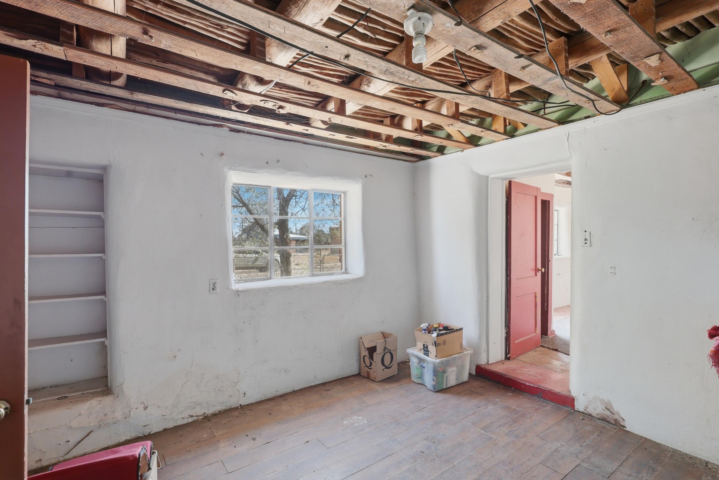 Photo 20 — 303 Eaton Avenue