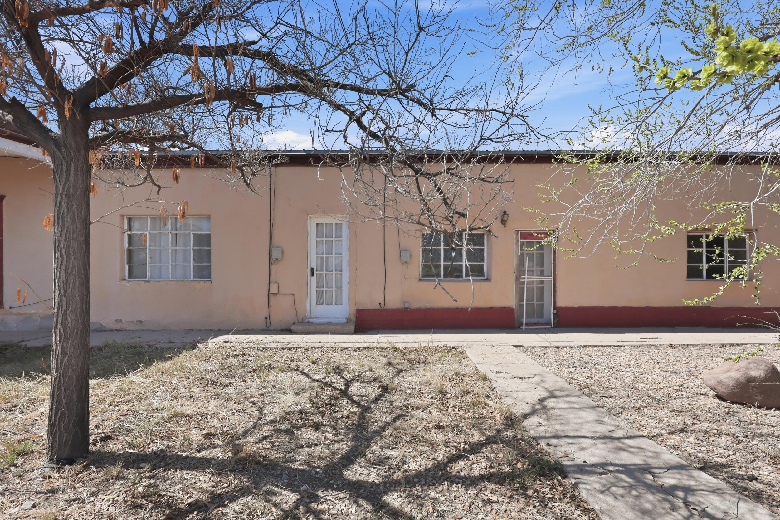 Photo 12 — 303 Eaton Avenue