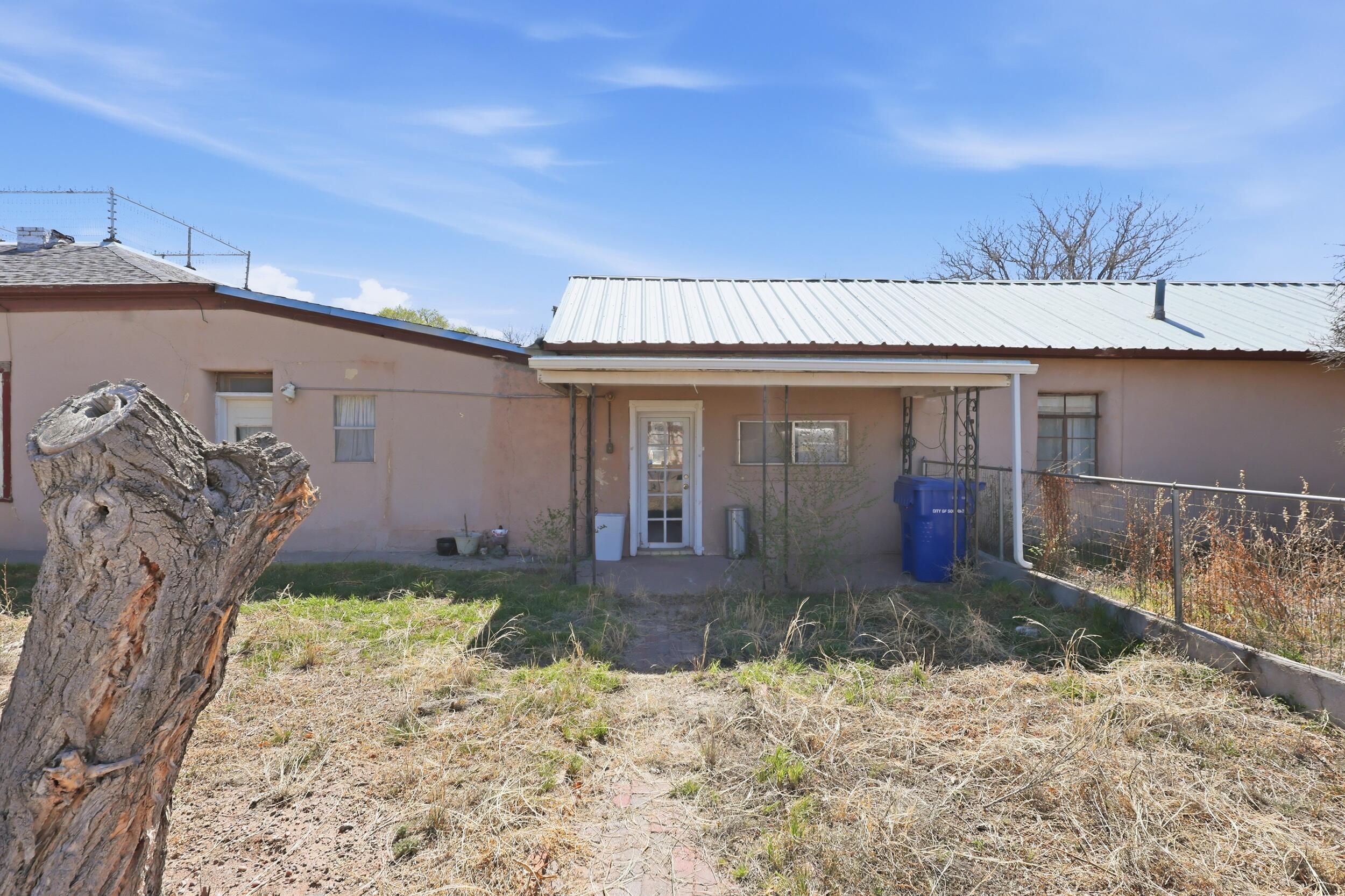 Photo 11 — 303 Eaton Avenue