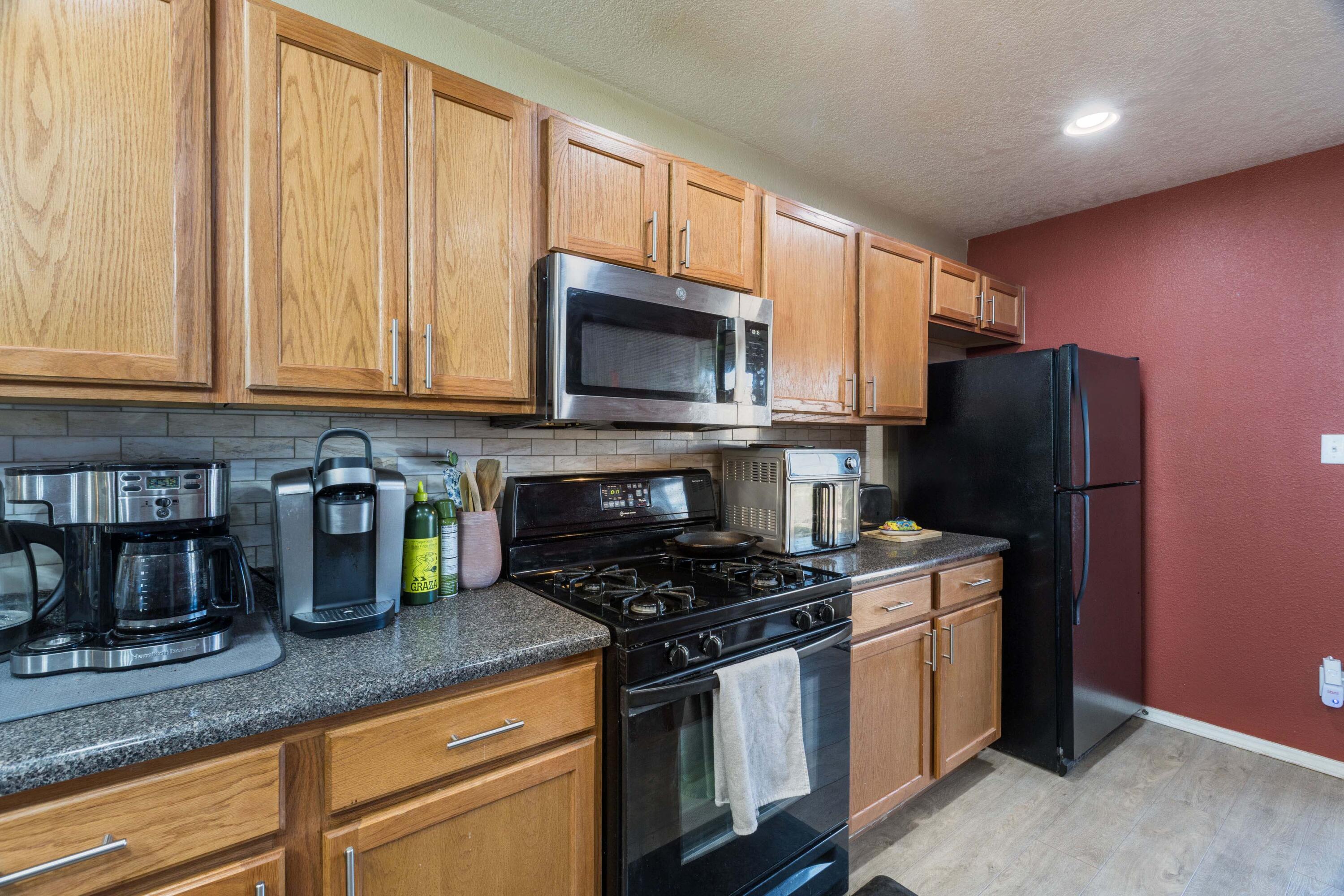 Photo 16 — 1821 Gallinas Road NE