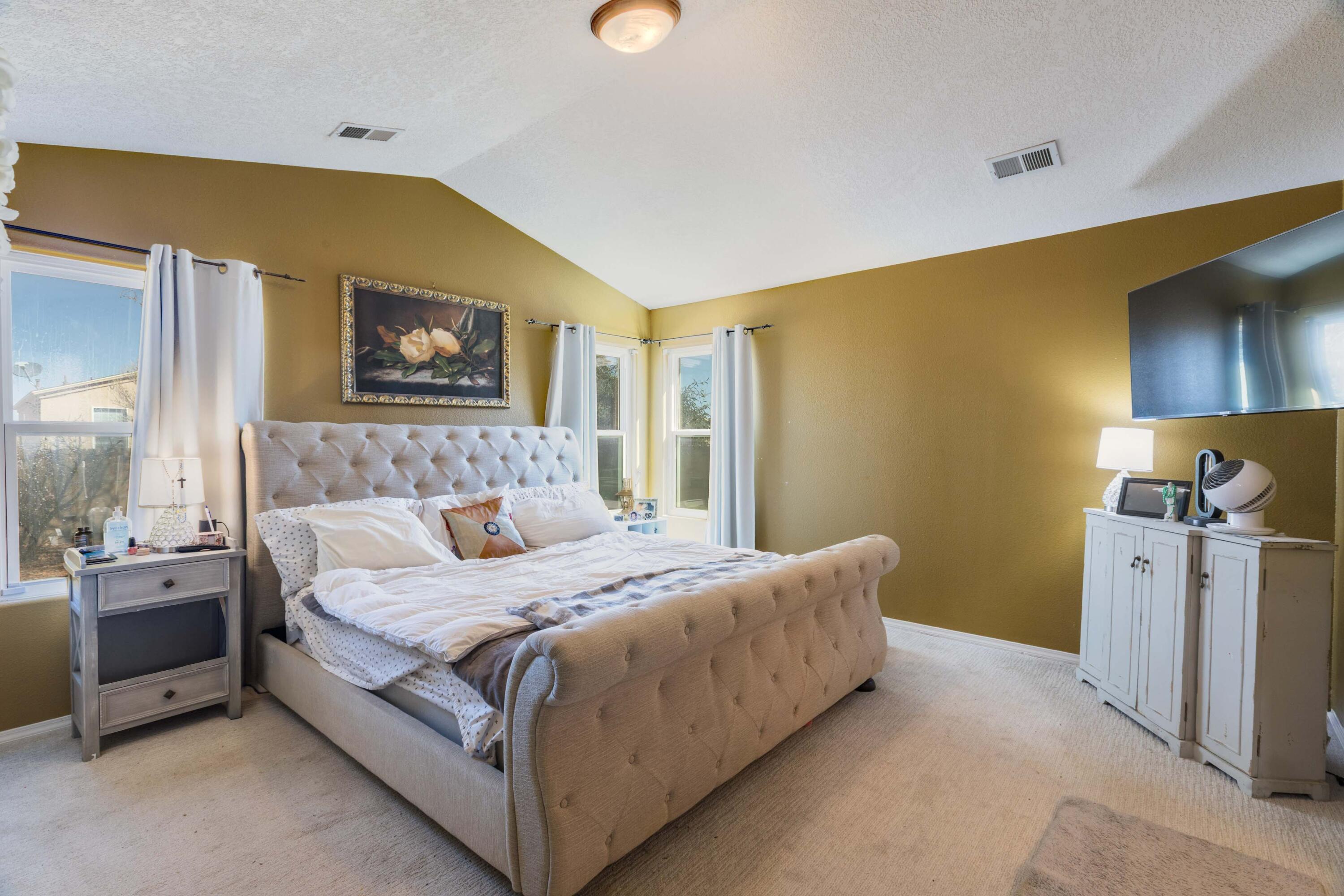 Photo 14 — 1821 Gallinas Road NE