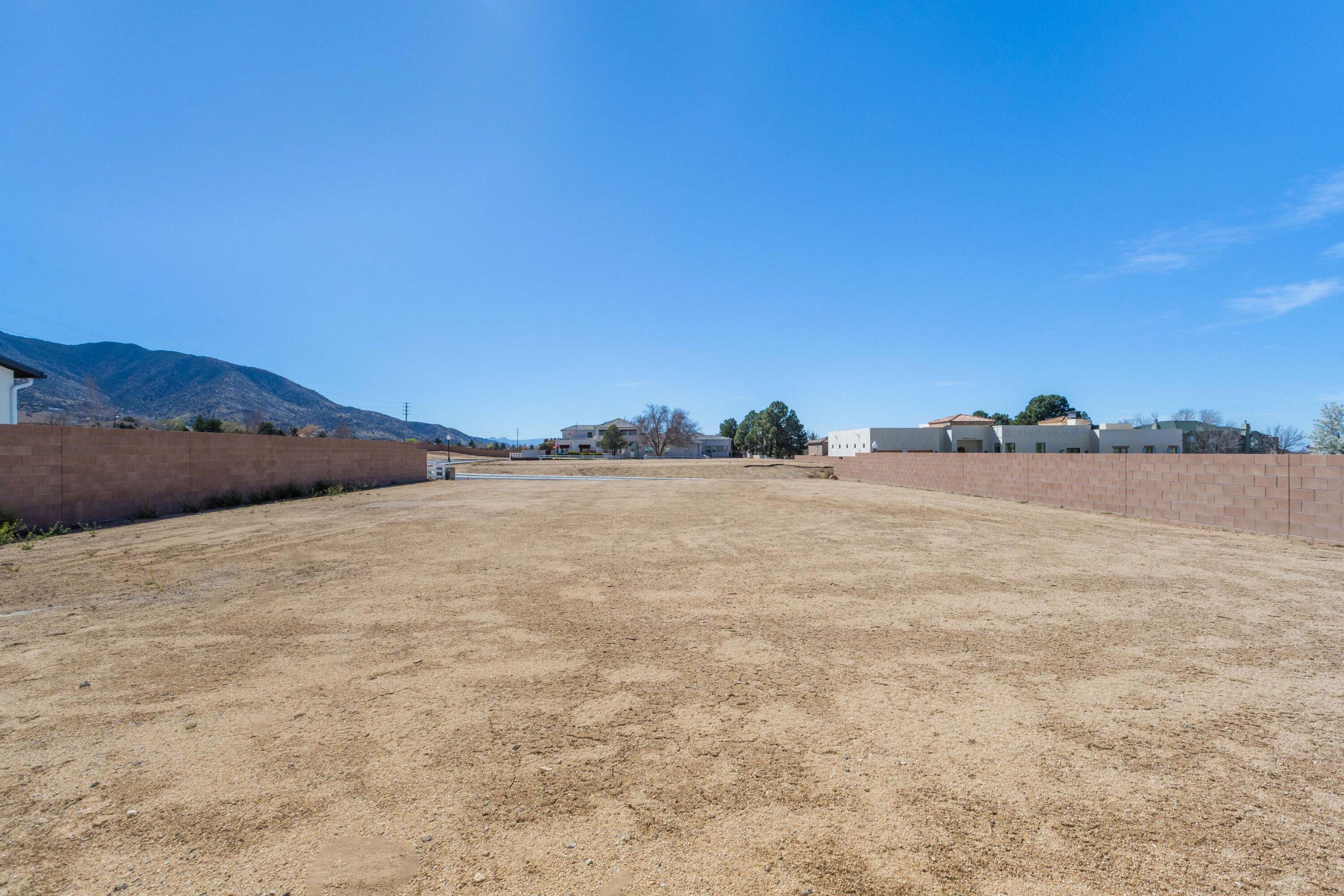Photo 5 — 12509 Bevan Way NE