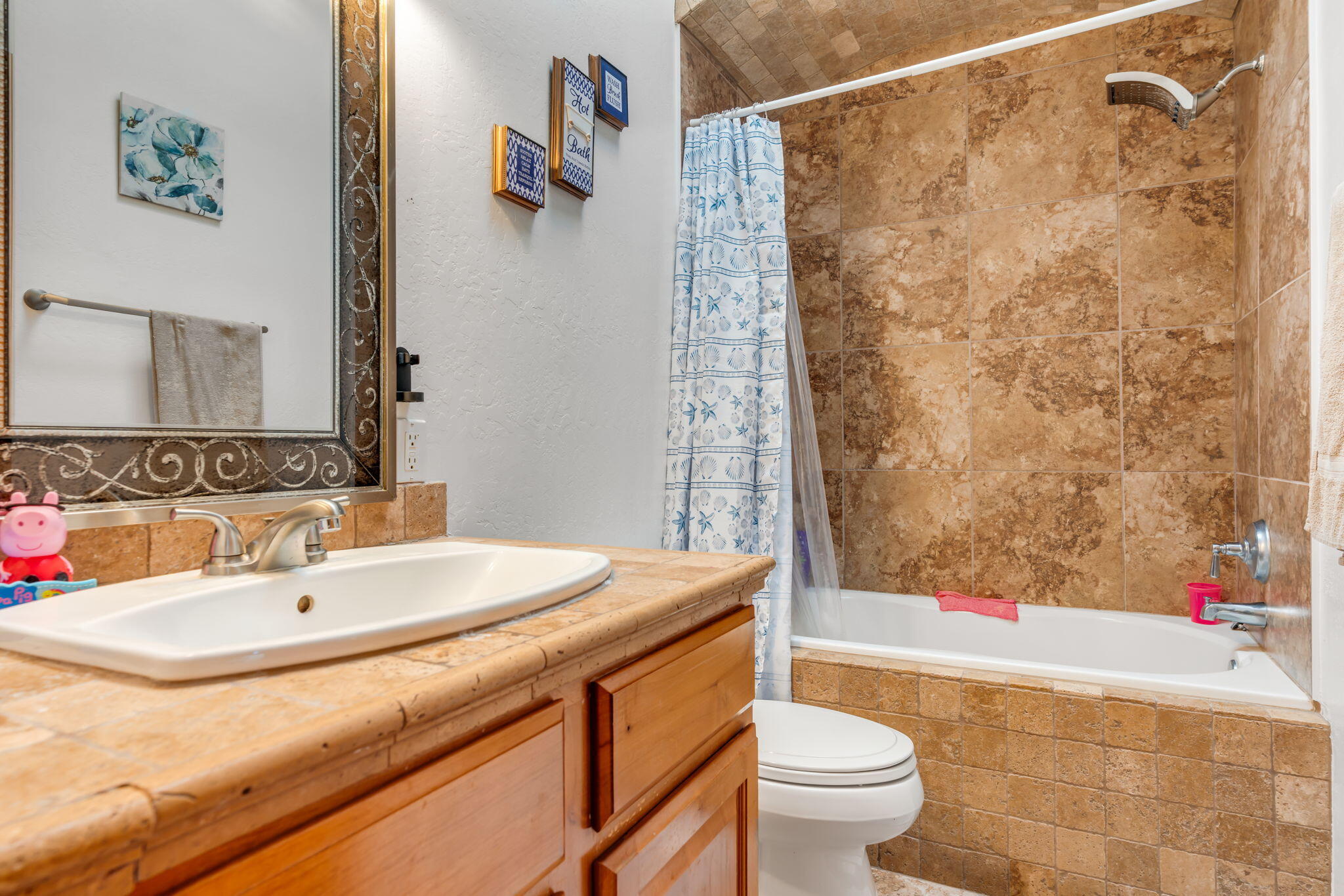 Photo 19 — 2820 Stapleton Avenue NE