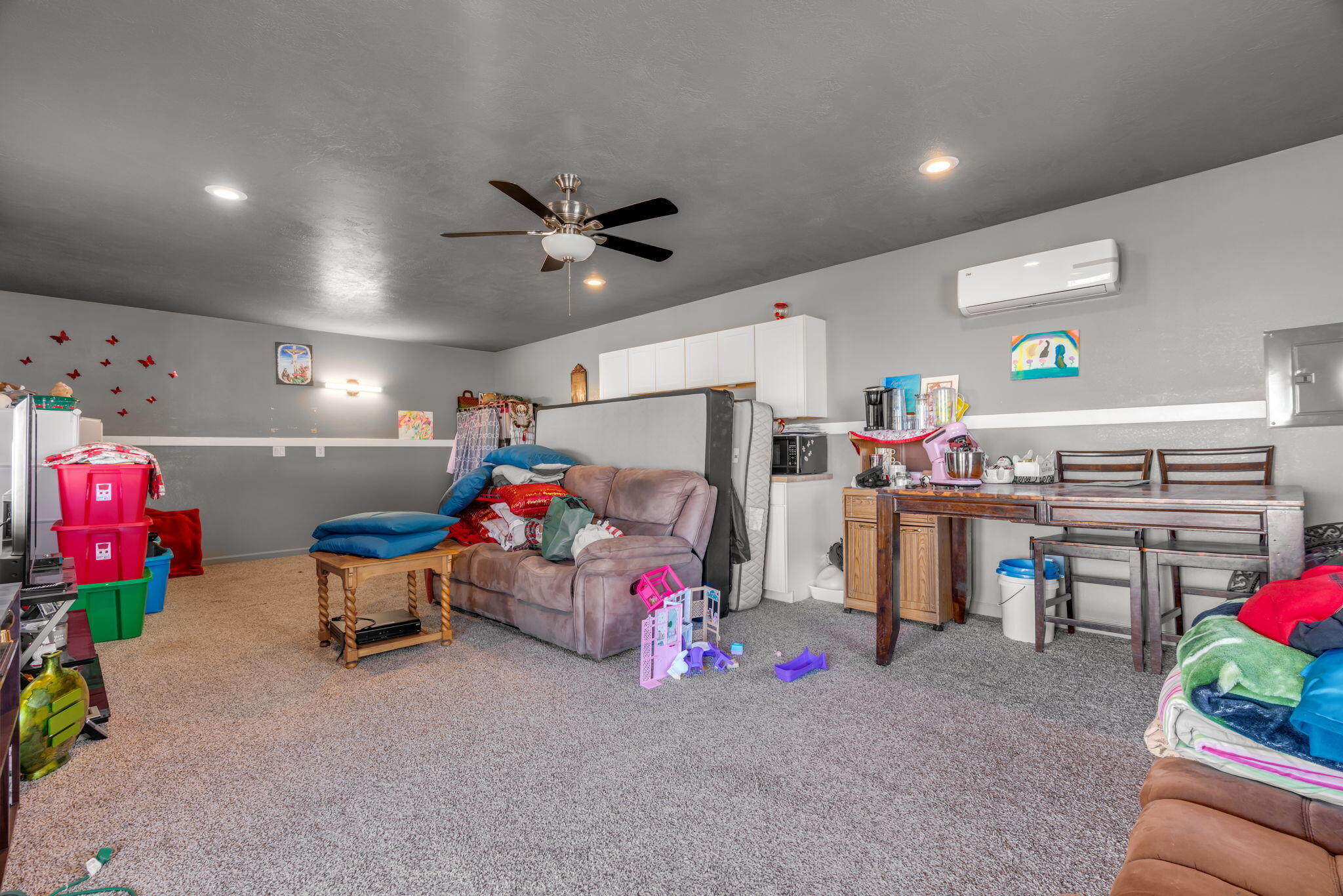 Photo 18 — 2820 Stapleton Avenue NE