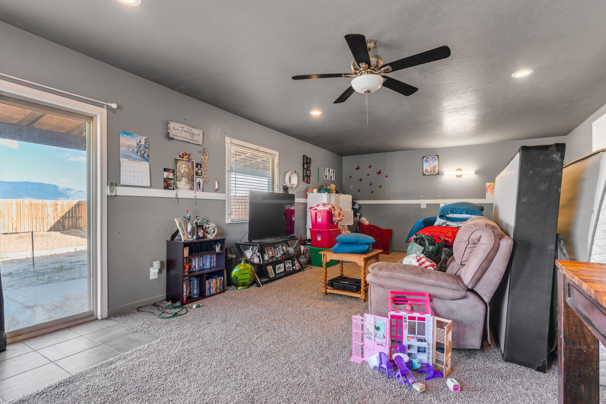 Photo 14 — 2820 Stapleton Avenue NE