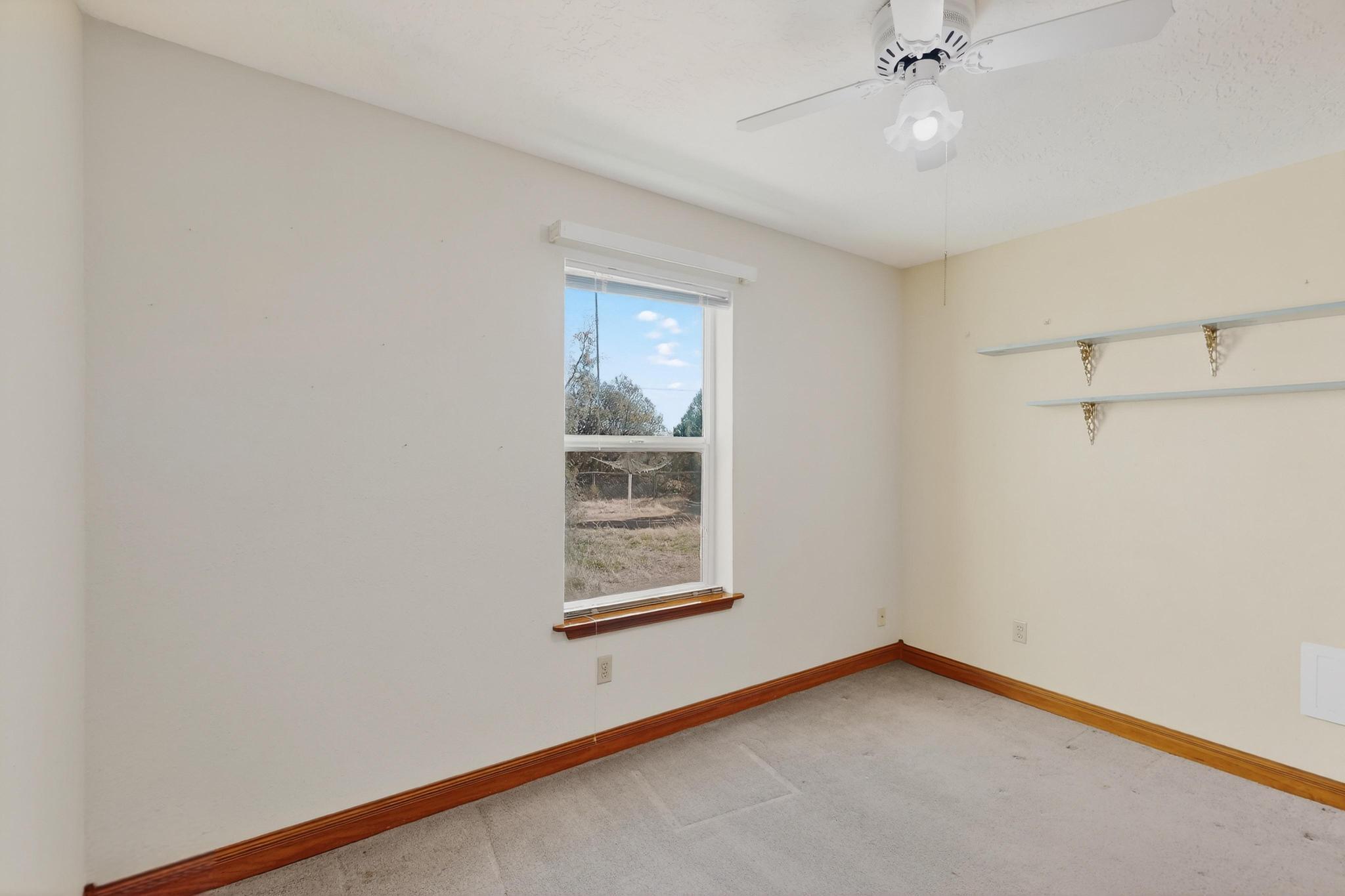 Photo 12 — 26 Juniper Hill Loop