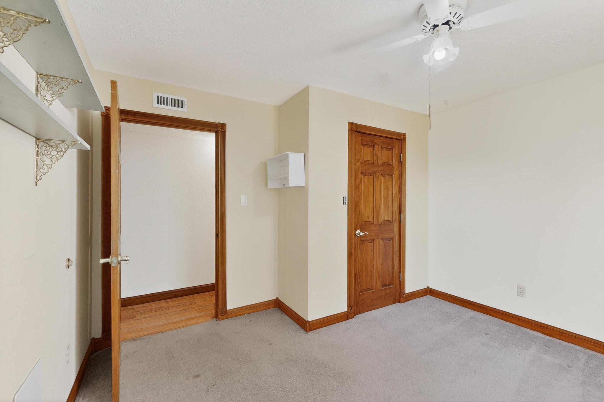 Photo 11 — 26 Juniper Hill Loop