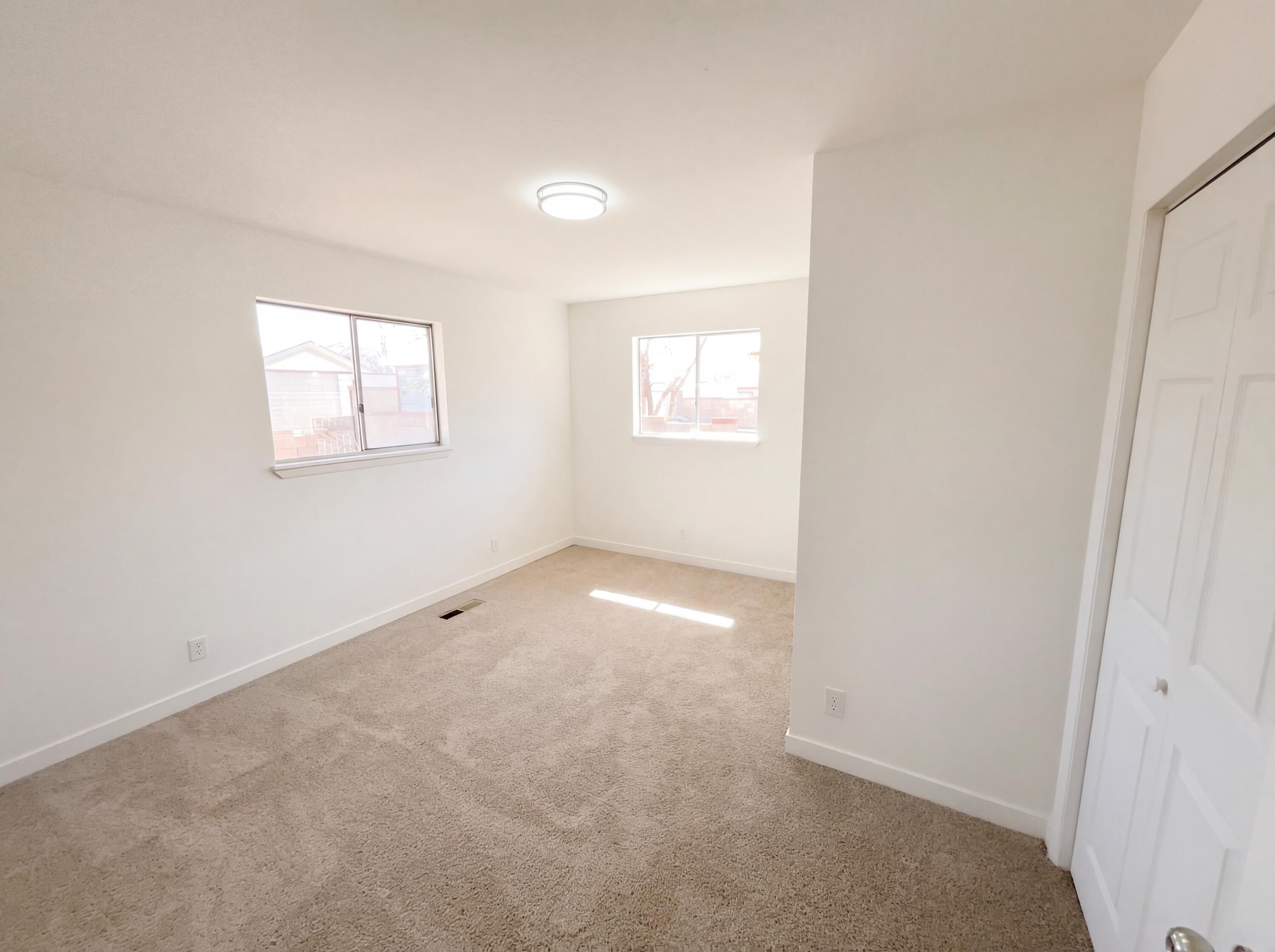 Photo 14 — 628 Florida Street SE