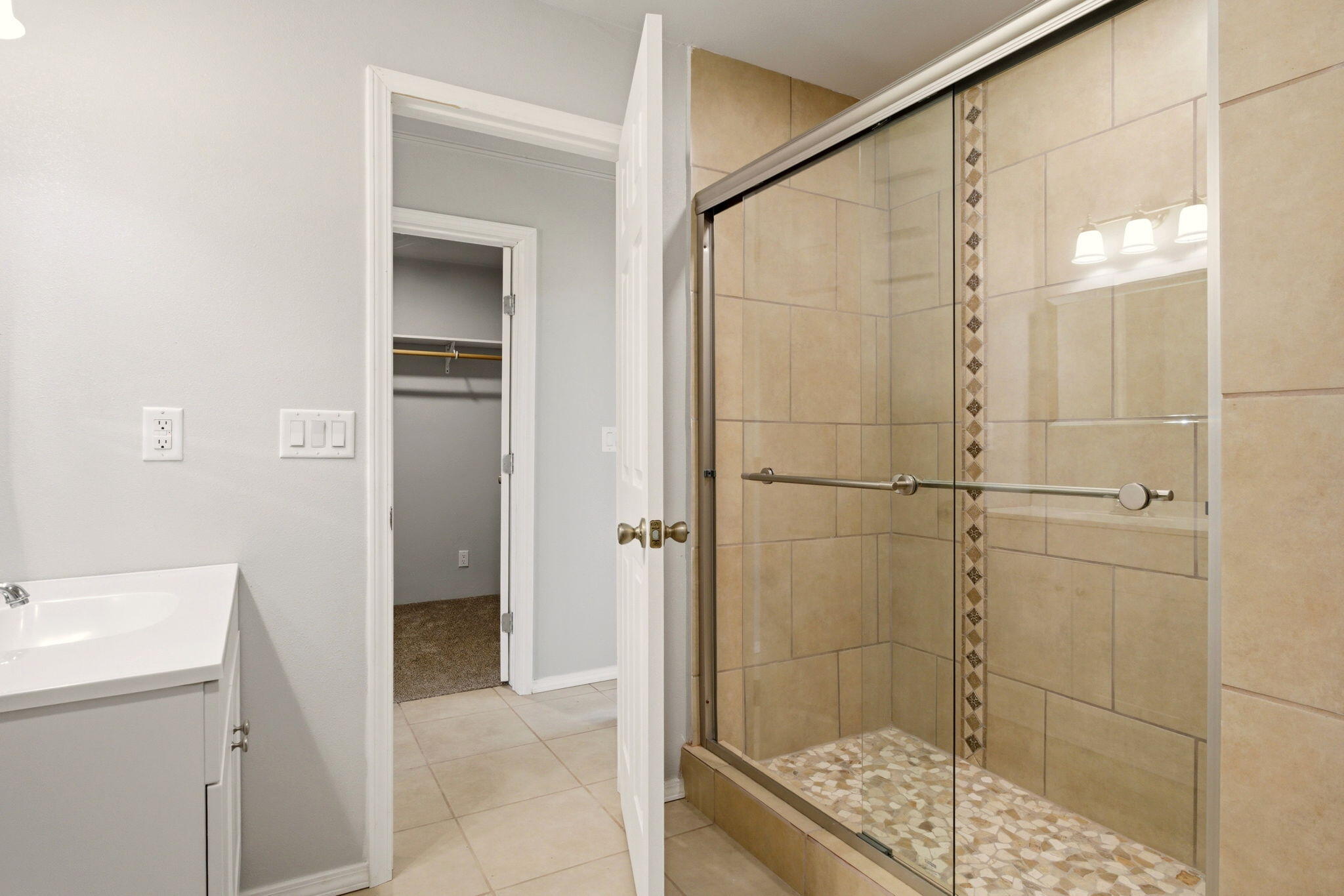 Photo 16 — 19 Bobcat Hill Road