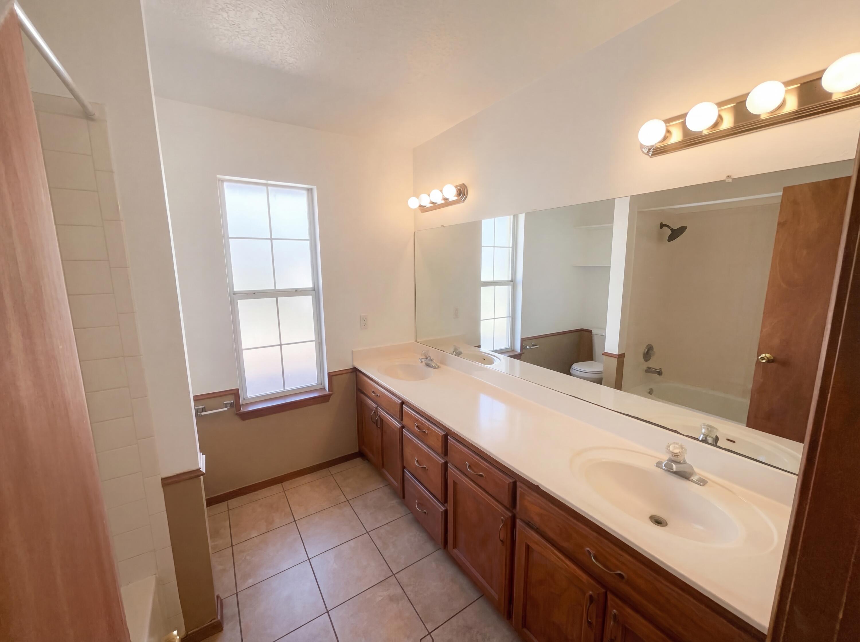 Photo 10 — 4709 Wildfire Road NW