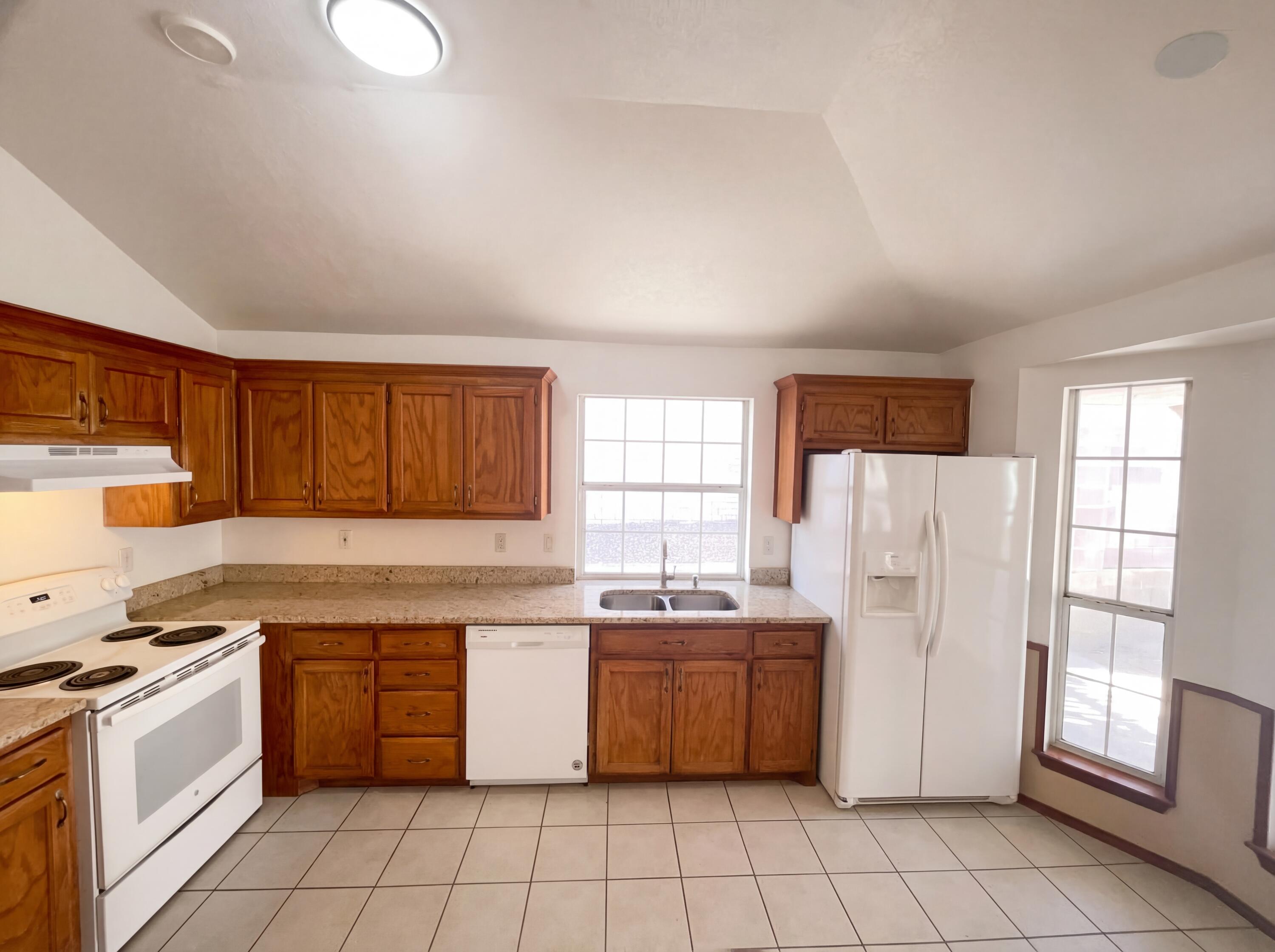 Photo 7 — 4709 Wildfire Road NW
