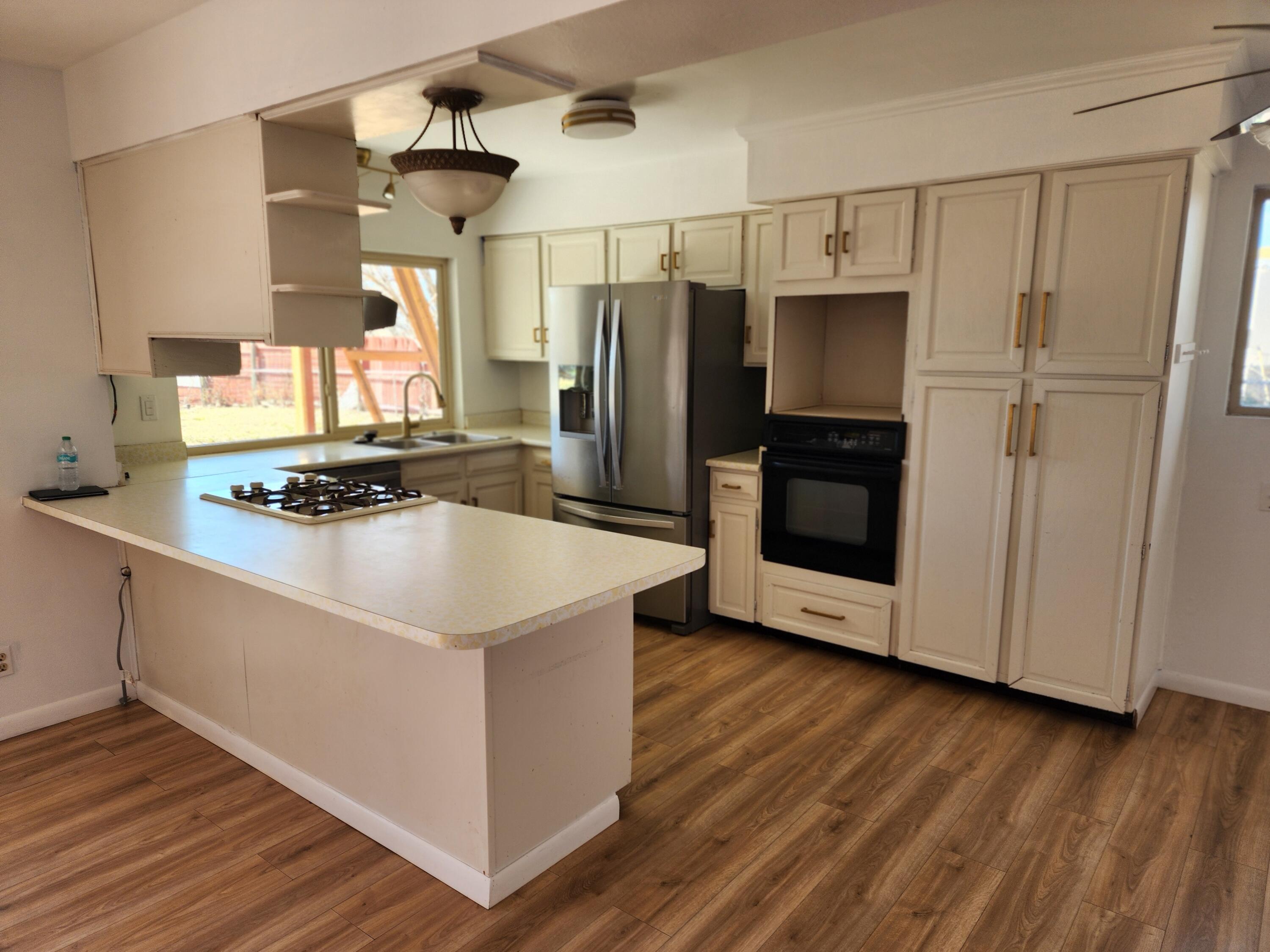 Photo 20 — 405 N Godfrey Avenue
