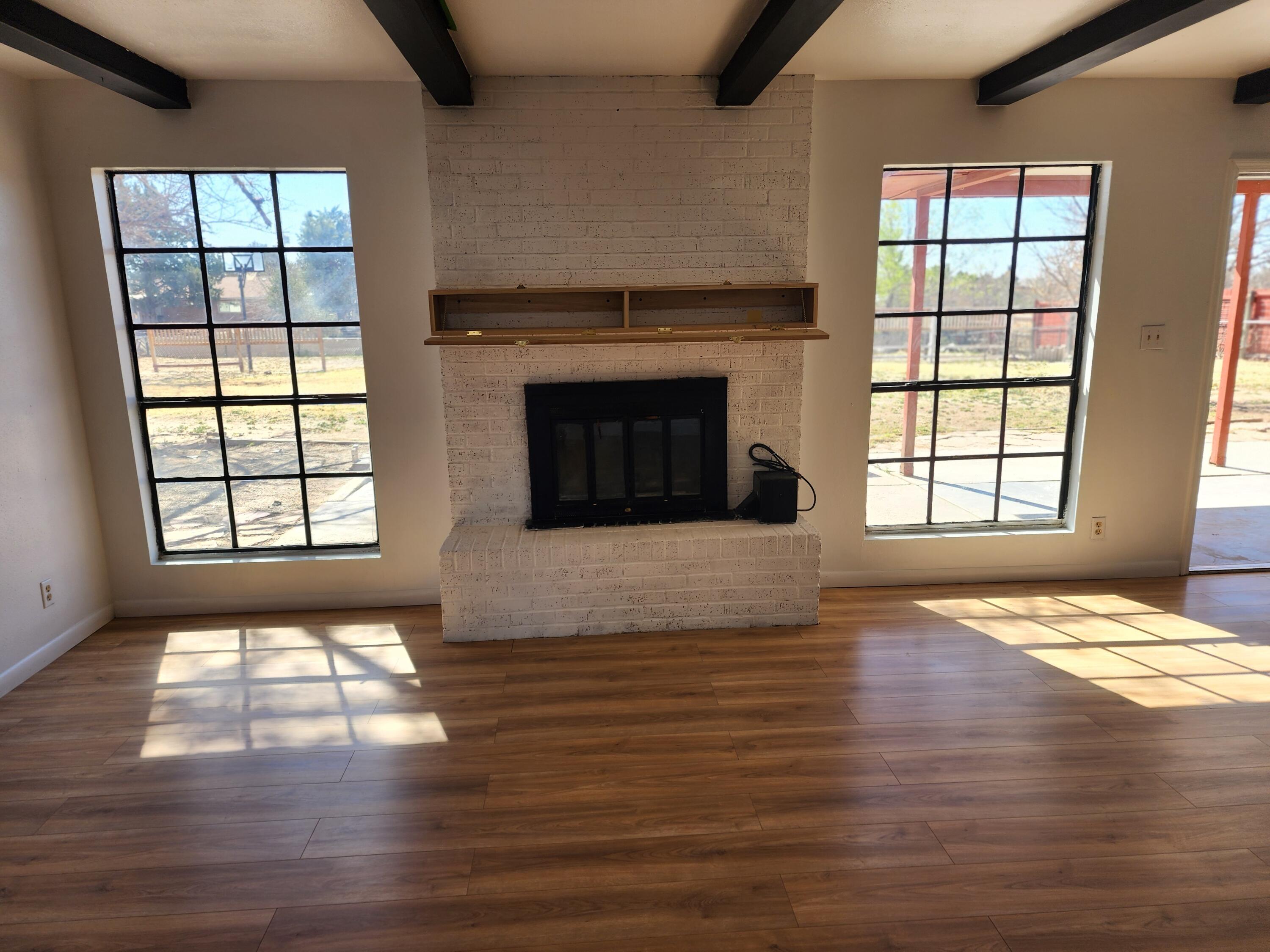 Photo 17 — 405 N Godfrey Avenue