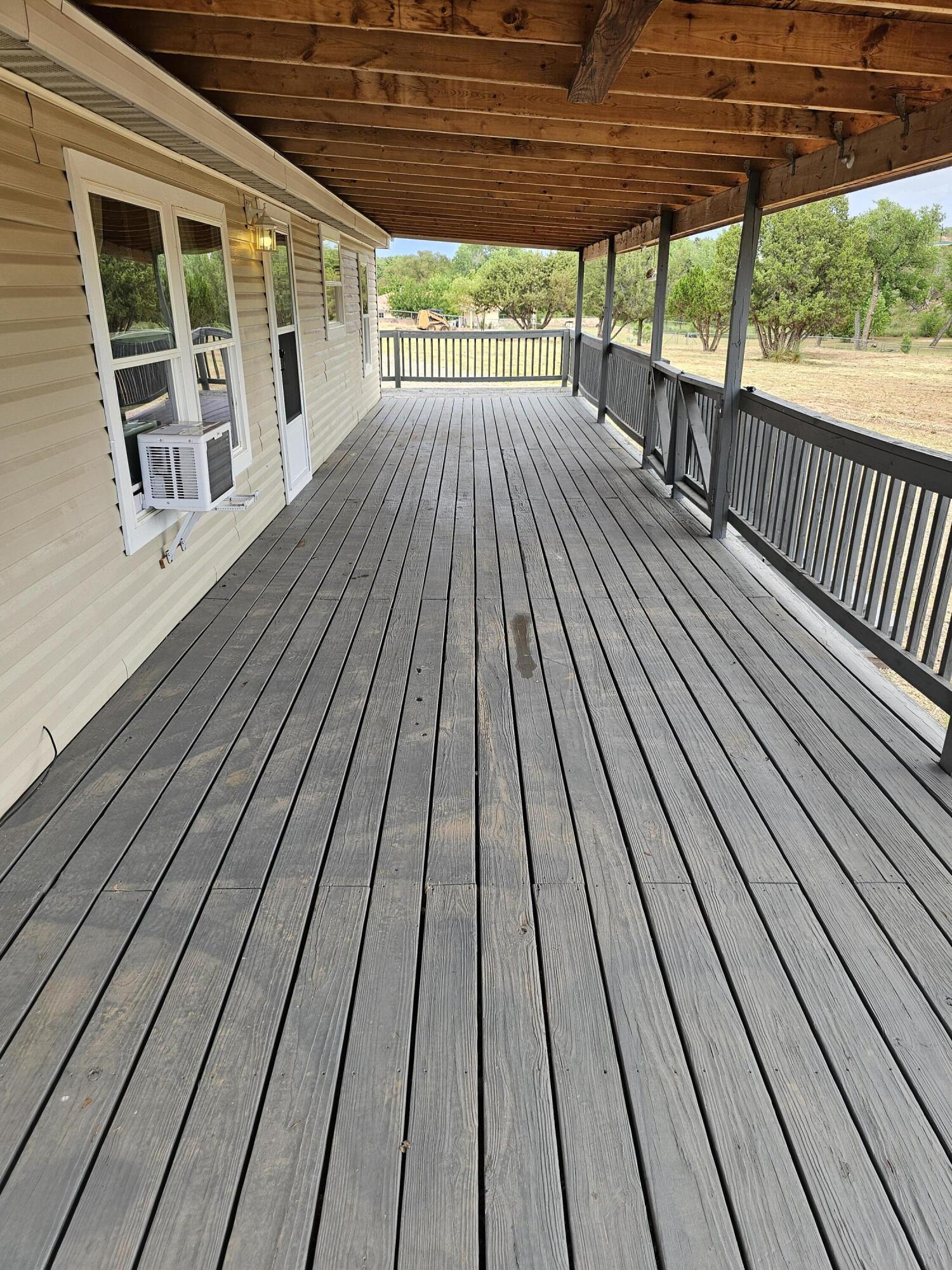Photo 14 — 606 Lions Lane
