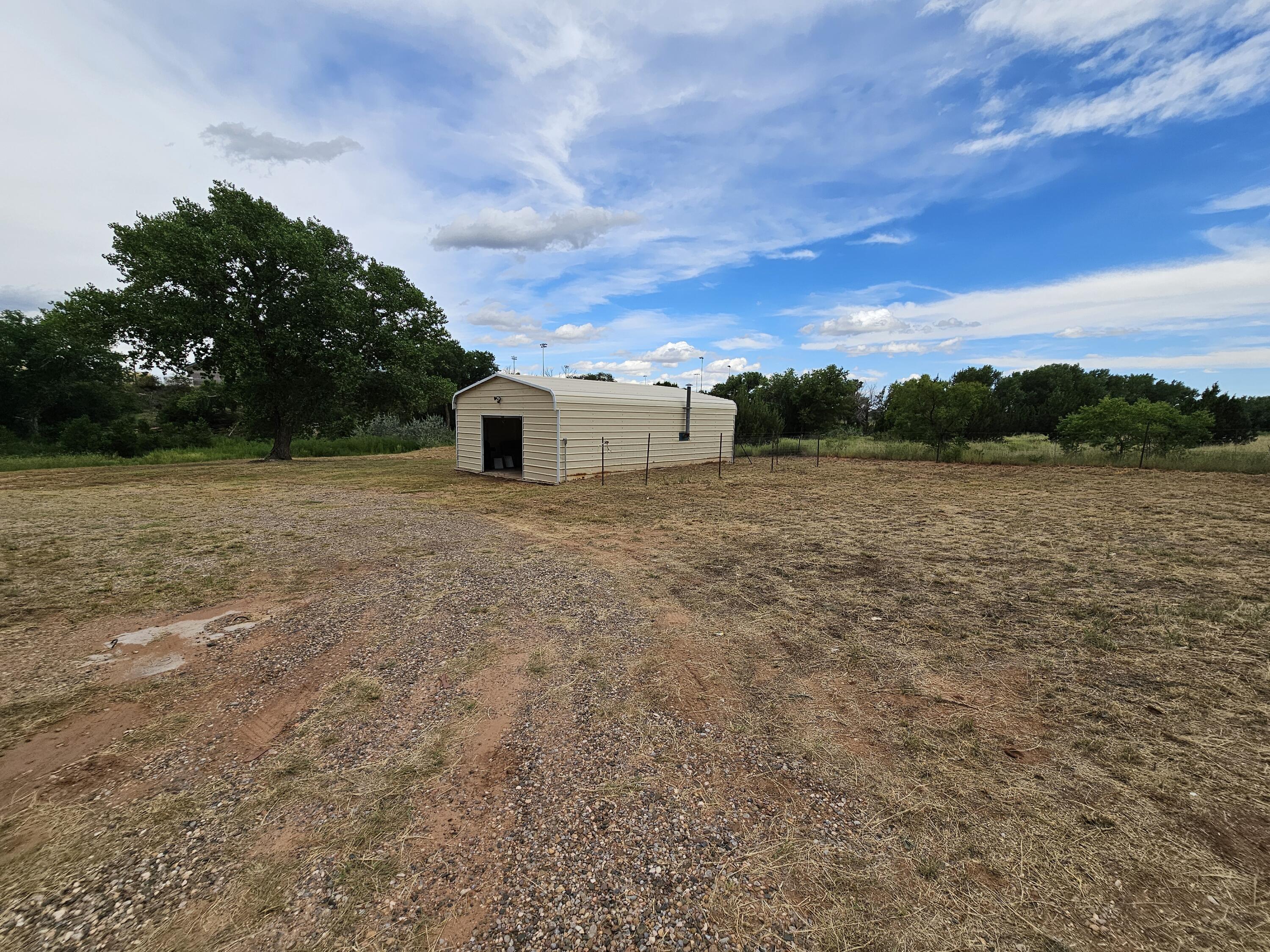 Photo 12 — 606 Lions Lane