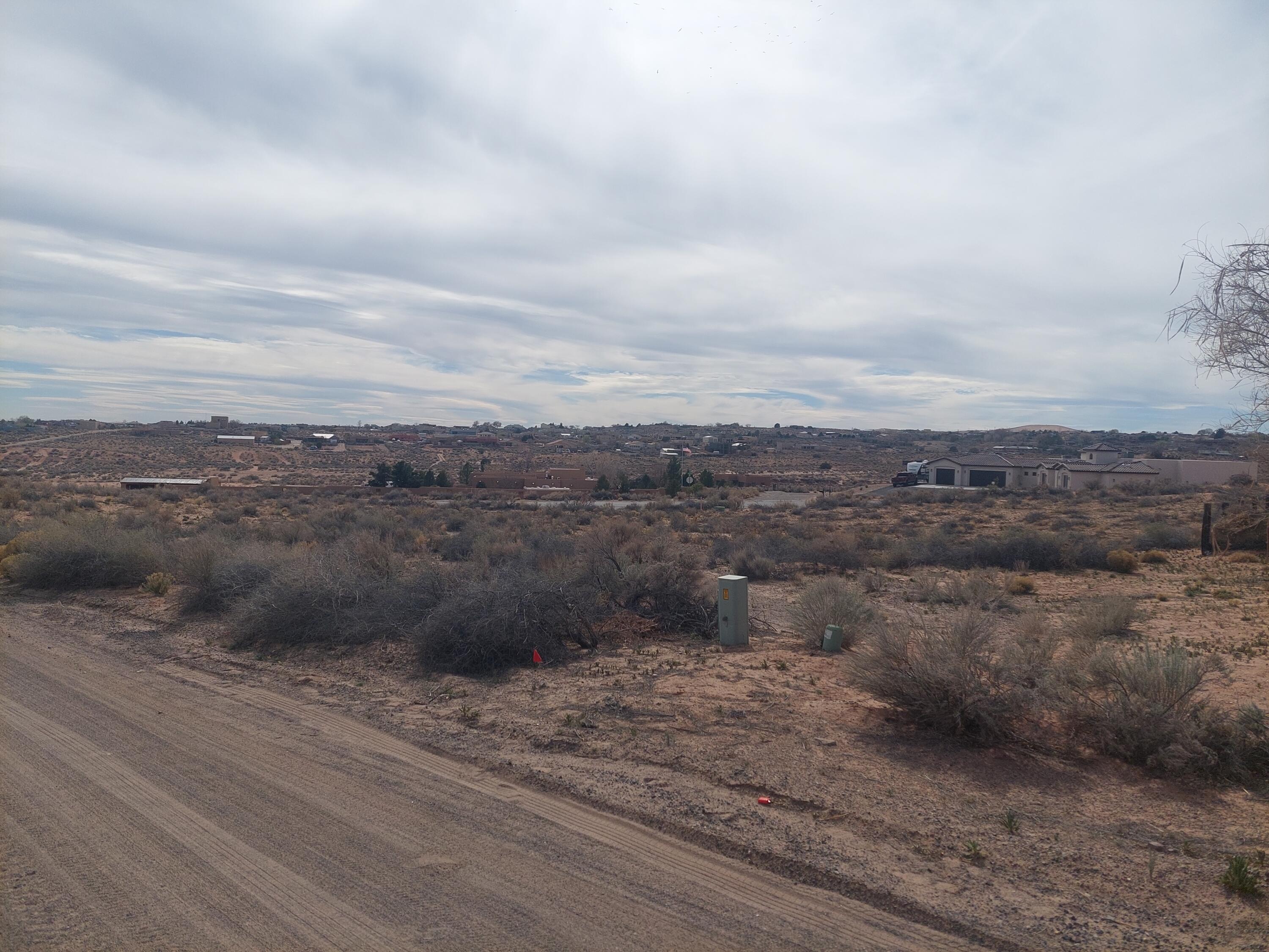 Photo 4 — 2015 San Pablo Road NE