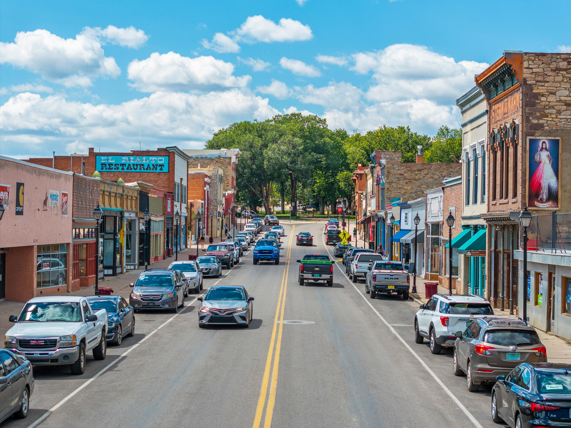 Photo 5 — 1801 Plaza Street