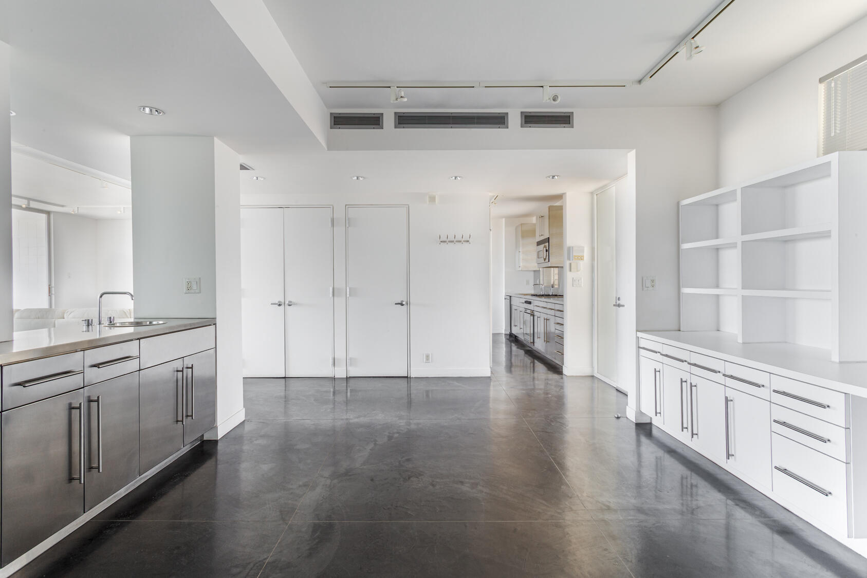 Photo 9 — 600 Alcalde Place SW 7B