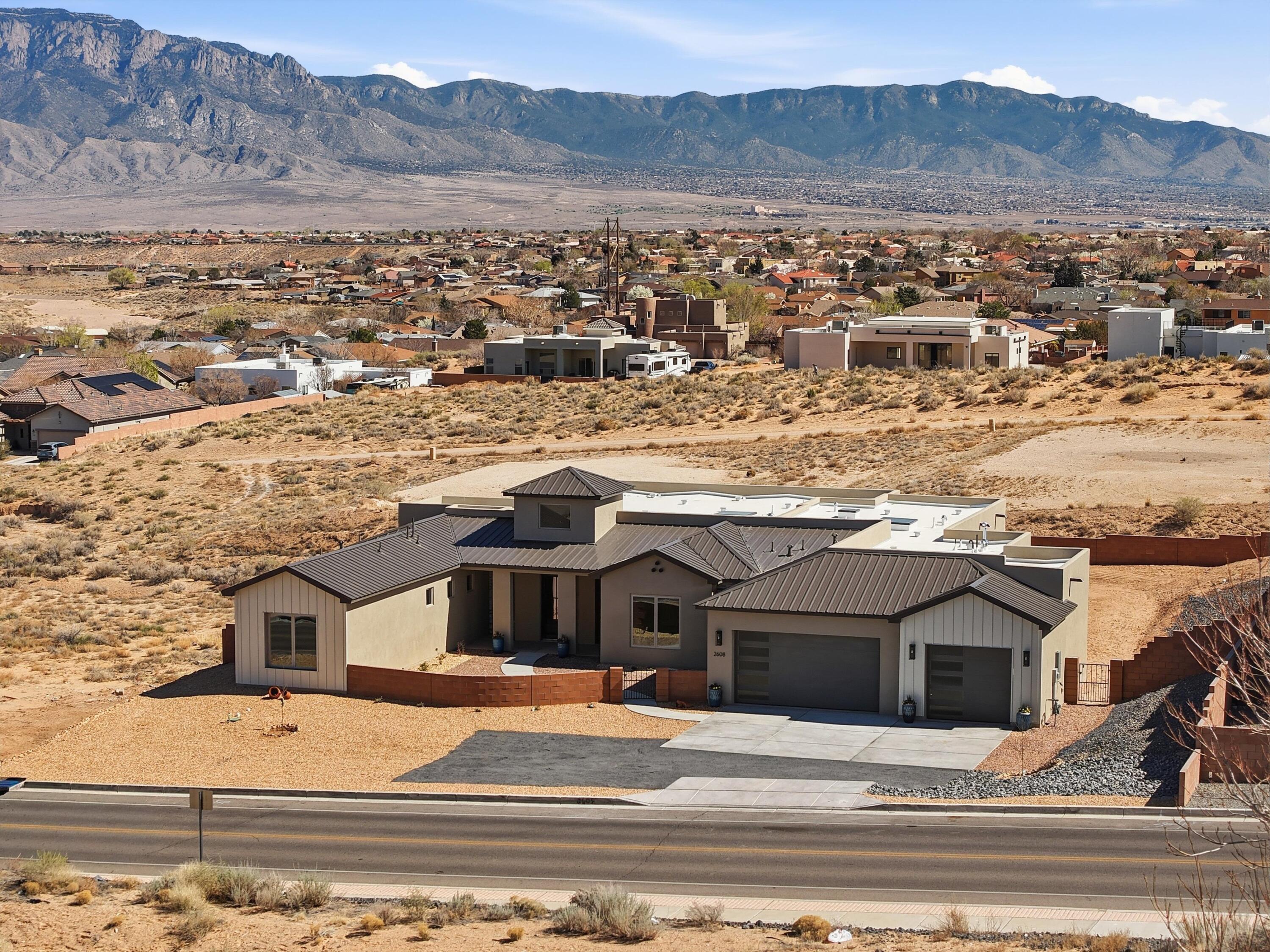2608 Abrazo Road NE, Rio Rancho, NM 87124