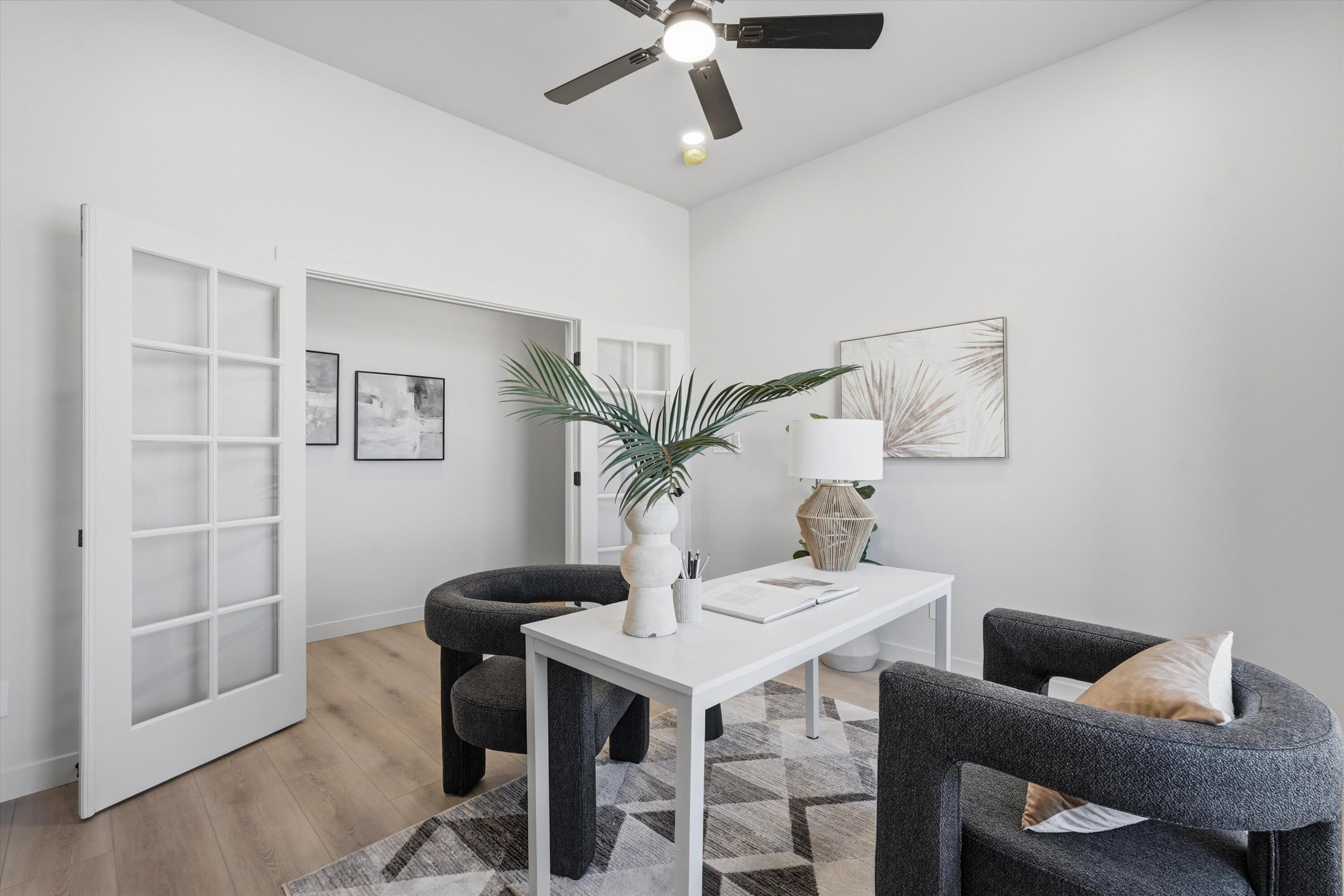 Photo 18 — 2608 Abrazo Road NE