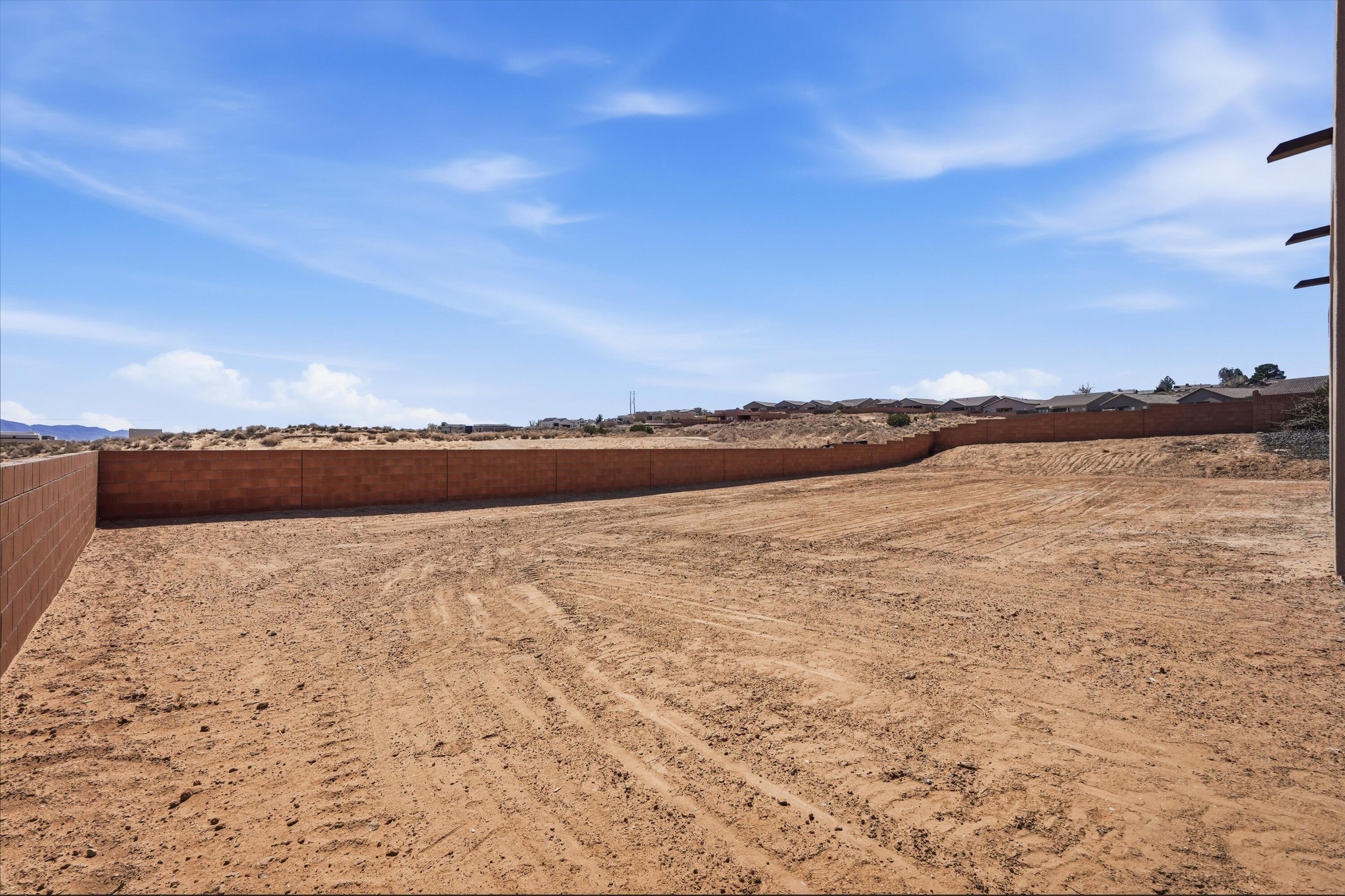 Photo 5 — 2608 Abrazo Road NE