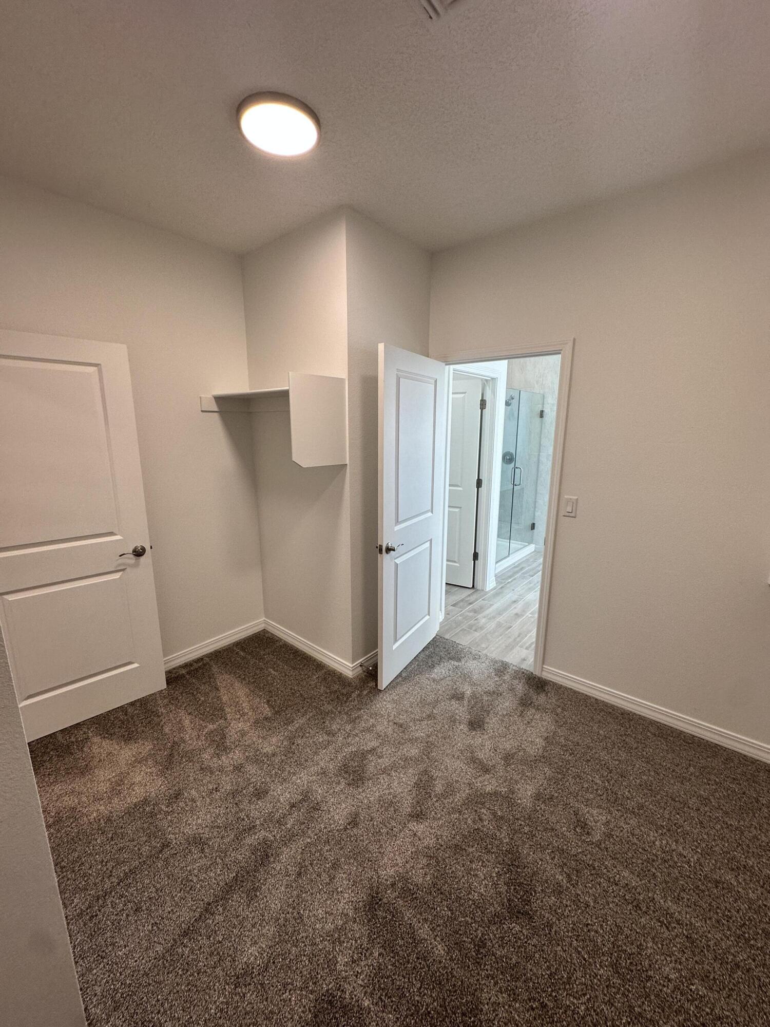 Photo 7 — 1640 Valle De Colores Road NW