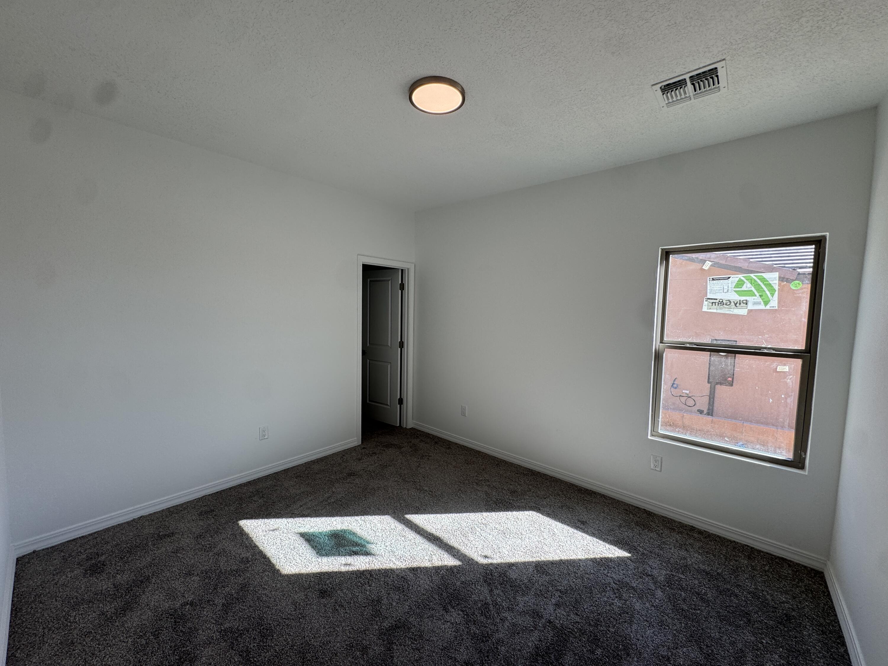 Photo 16 — 1640 Valle De Colores Road NW